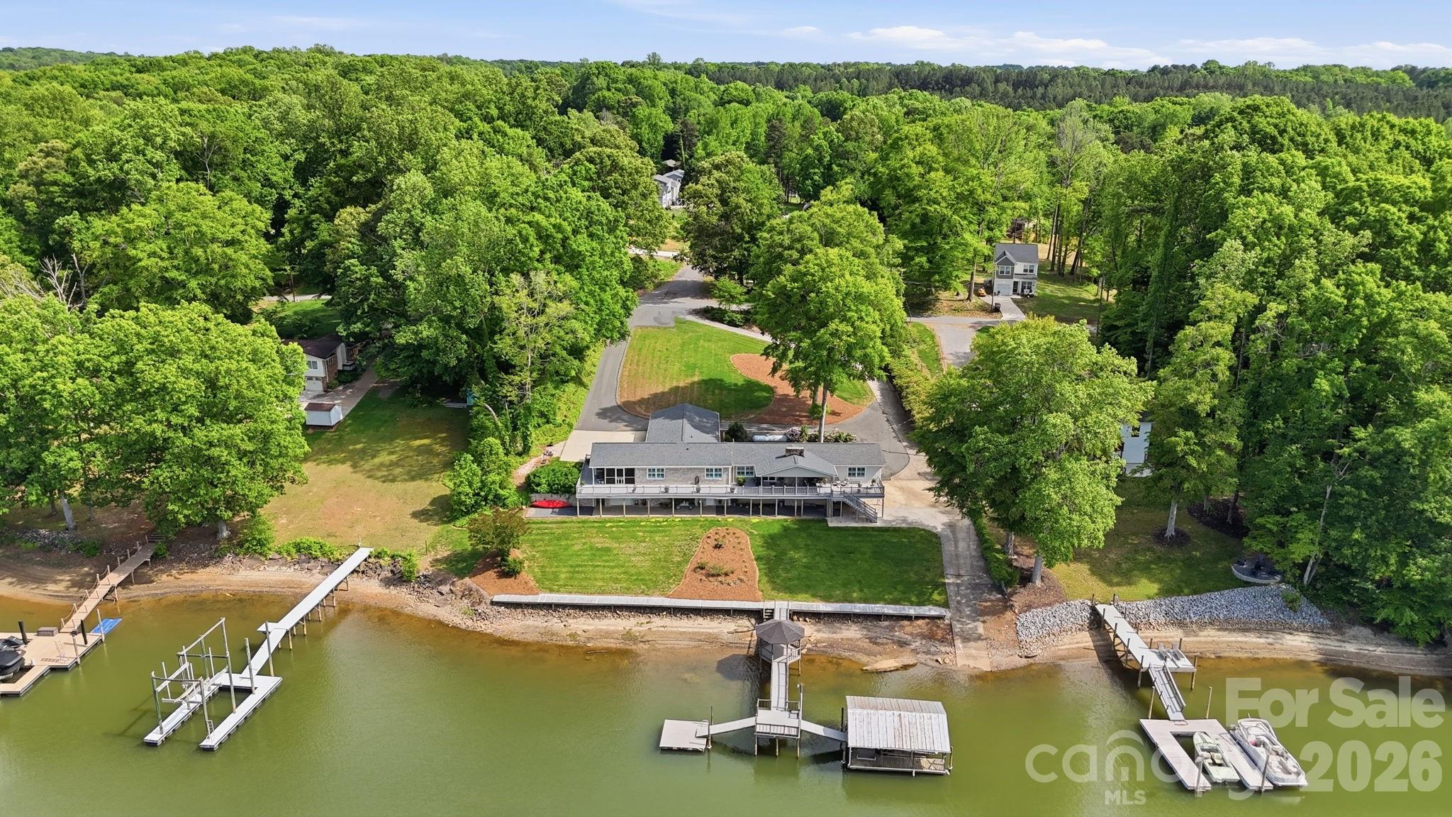 Single Family Residence at 120 Shady Cove Road, Troutman, photo 3 of 48