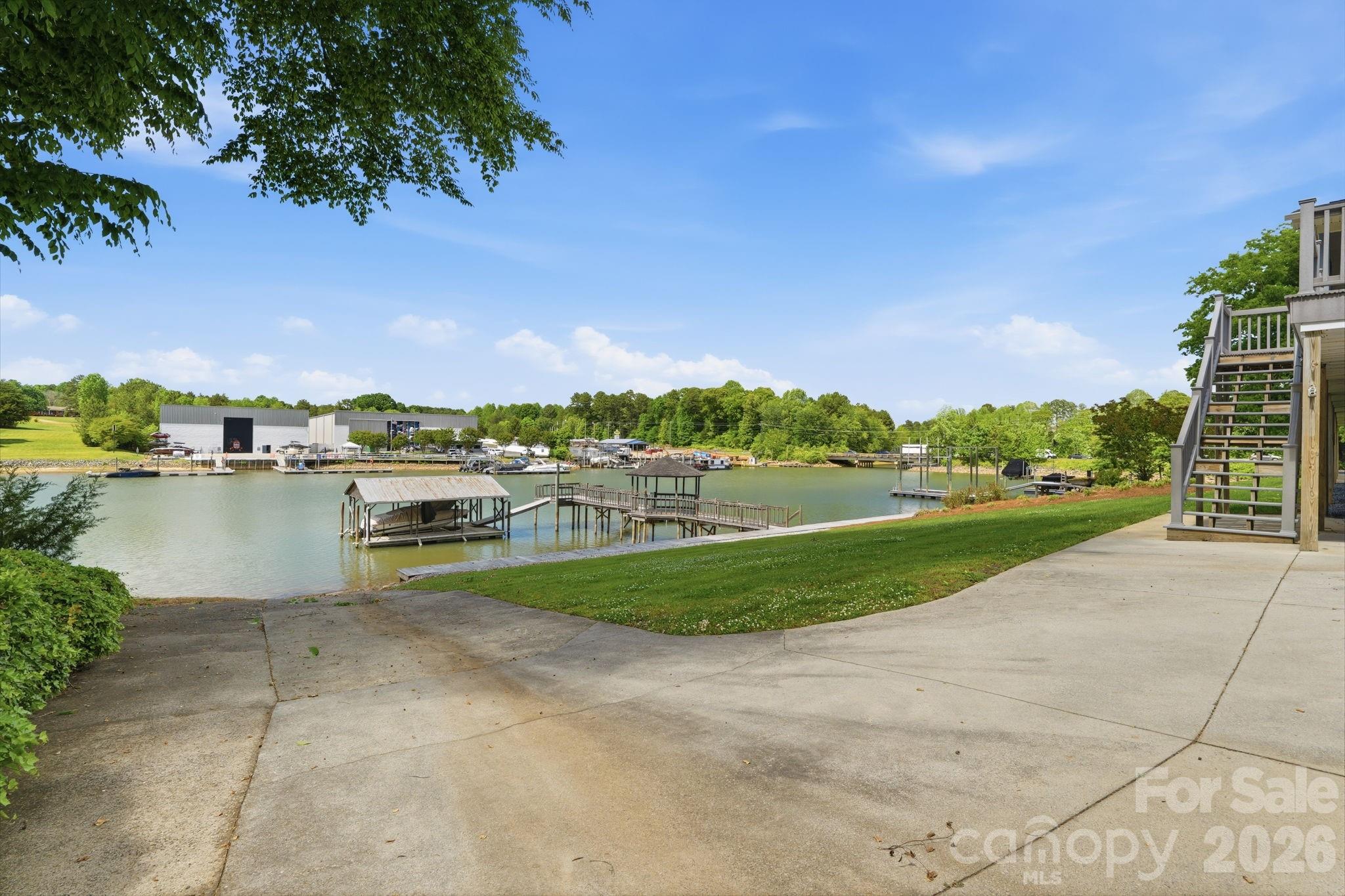 Single Family Residence at 120 Shady Cove Road, Troutman, photo 5 of 48