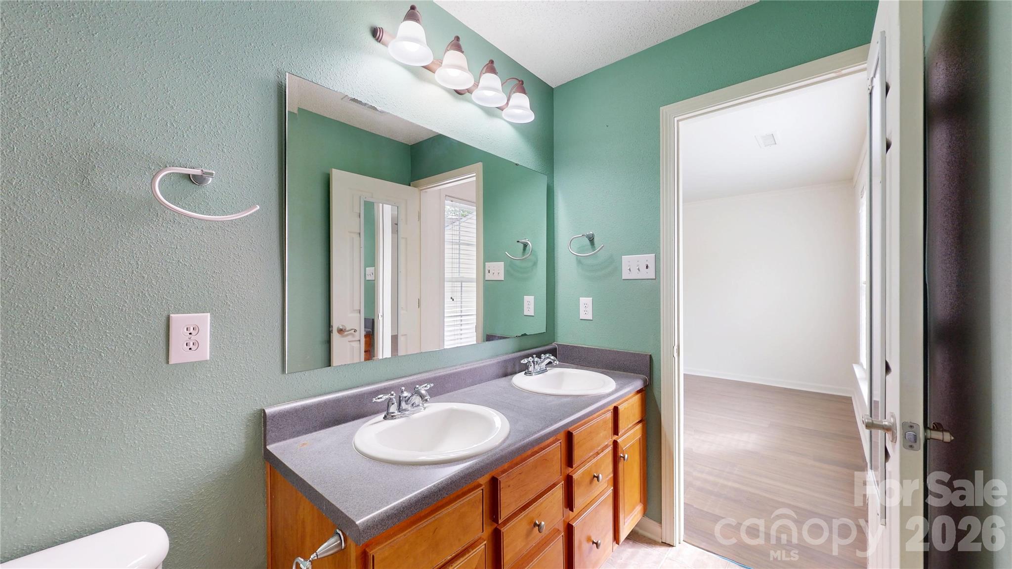 Single Family Residence at 4219 Shasta Circle, Clover, photo 16 of 24