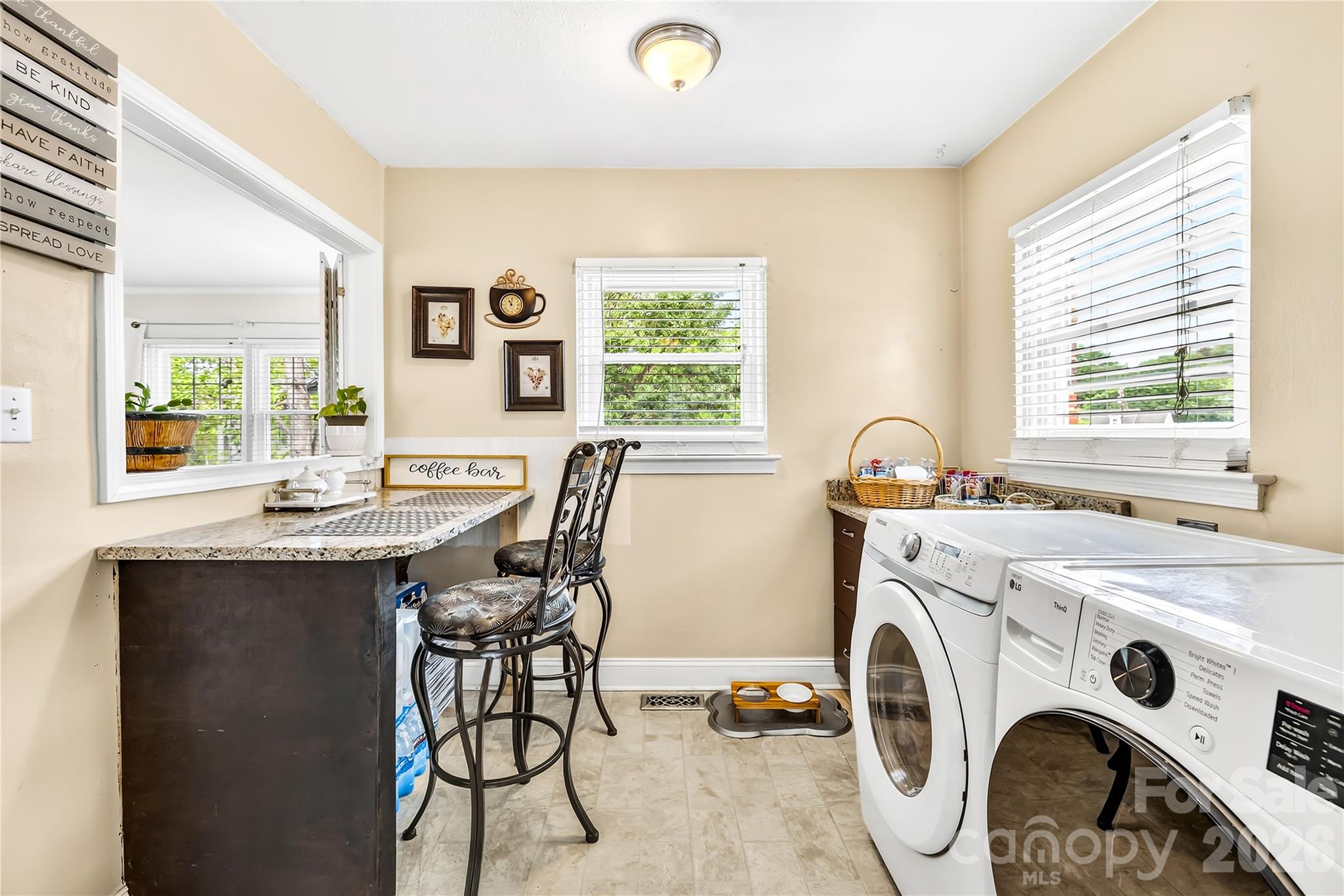 Laundry & eat in area - 145 Driftwood Drive, Mooresville