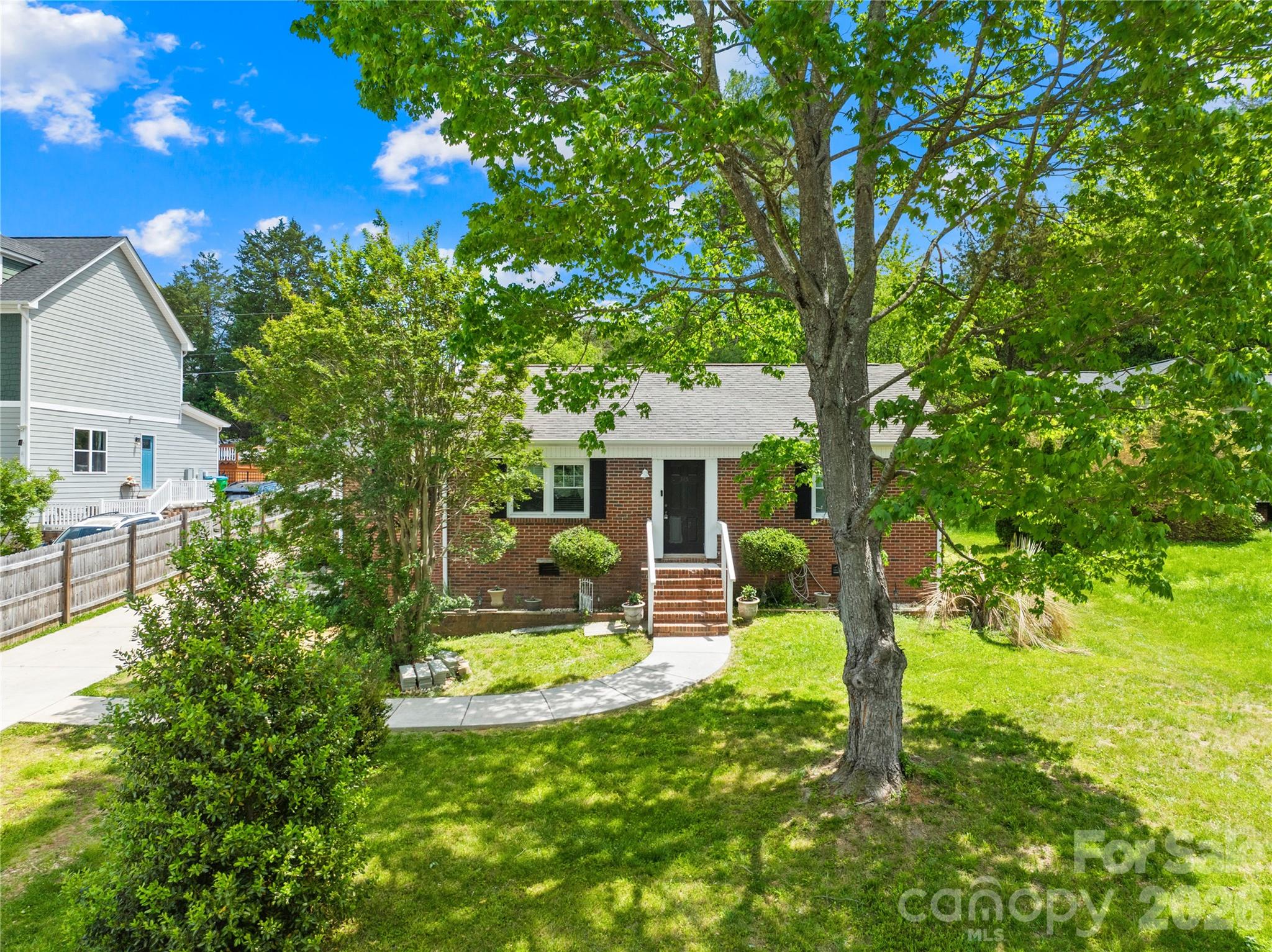 Welcome home - 145 Driftwood Drive, Mooresville