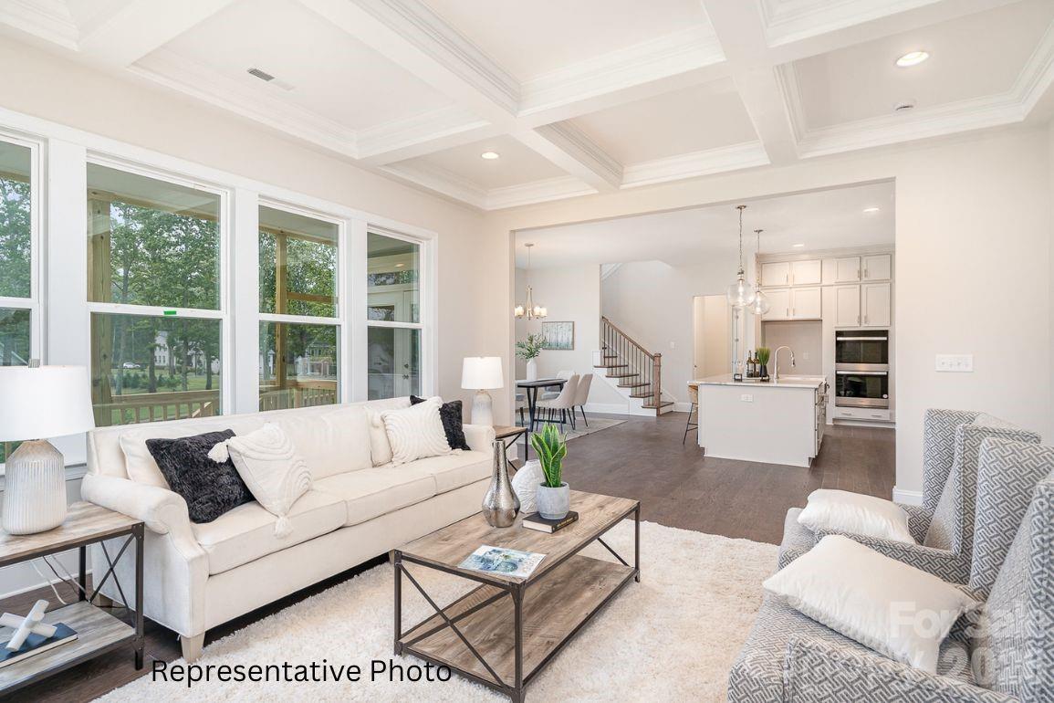 Single Family Residence at 20396 Queens Street, Cornelius, photo 6 of 38