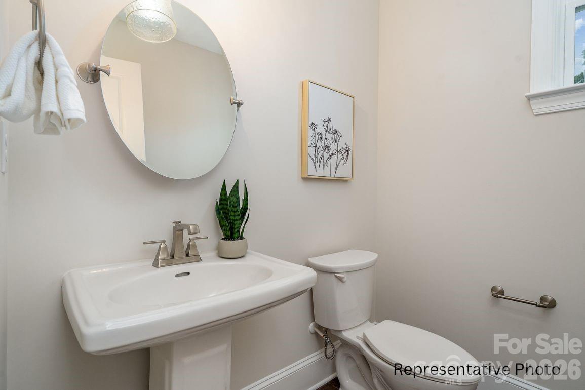 Single Family Residence at 20396 Queens Street, Cornelius, photo 28 of 38