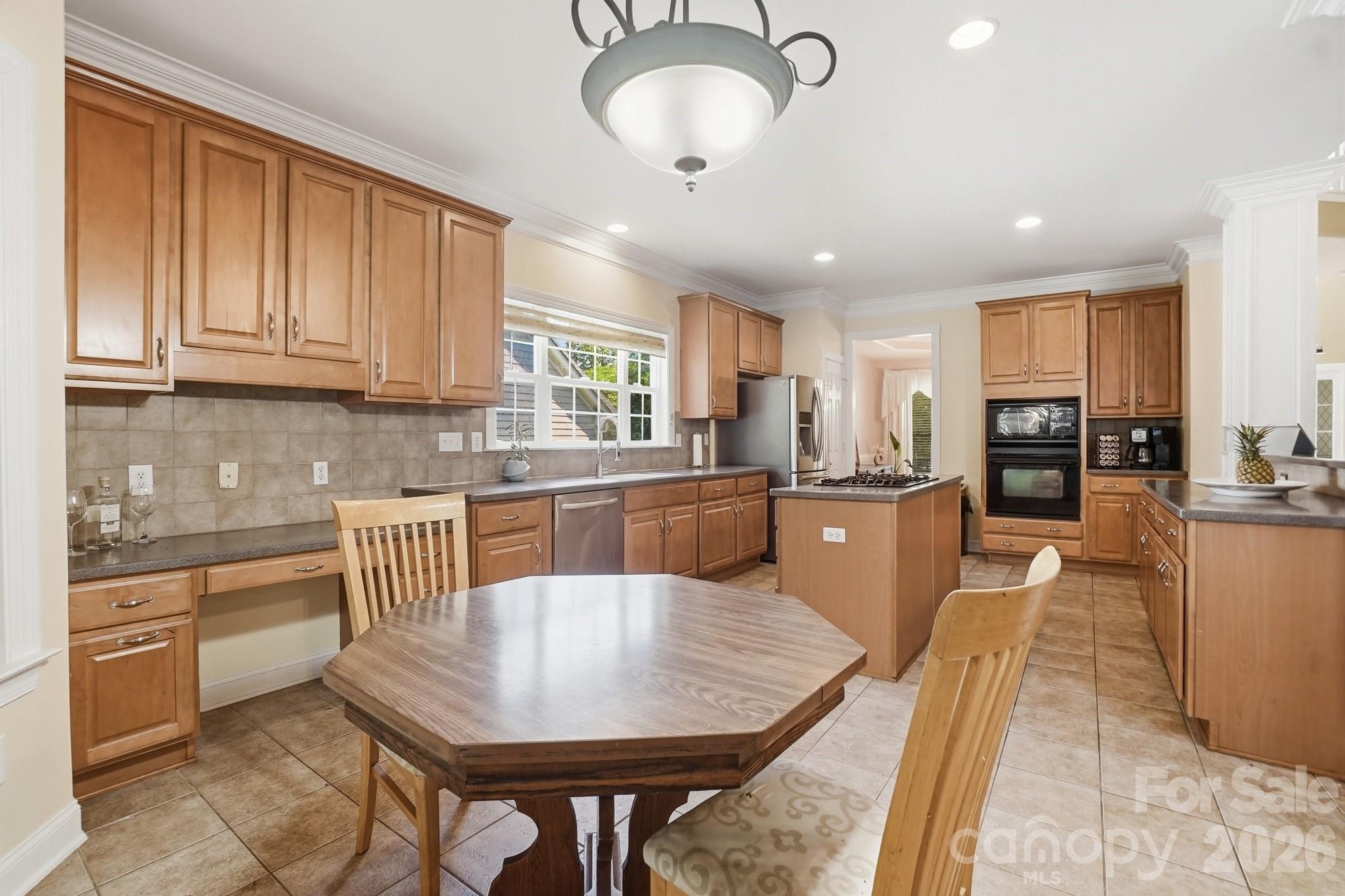 Eat in kitchen - 8108 Morehouse Drive, Waxhaw