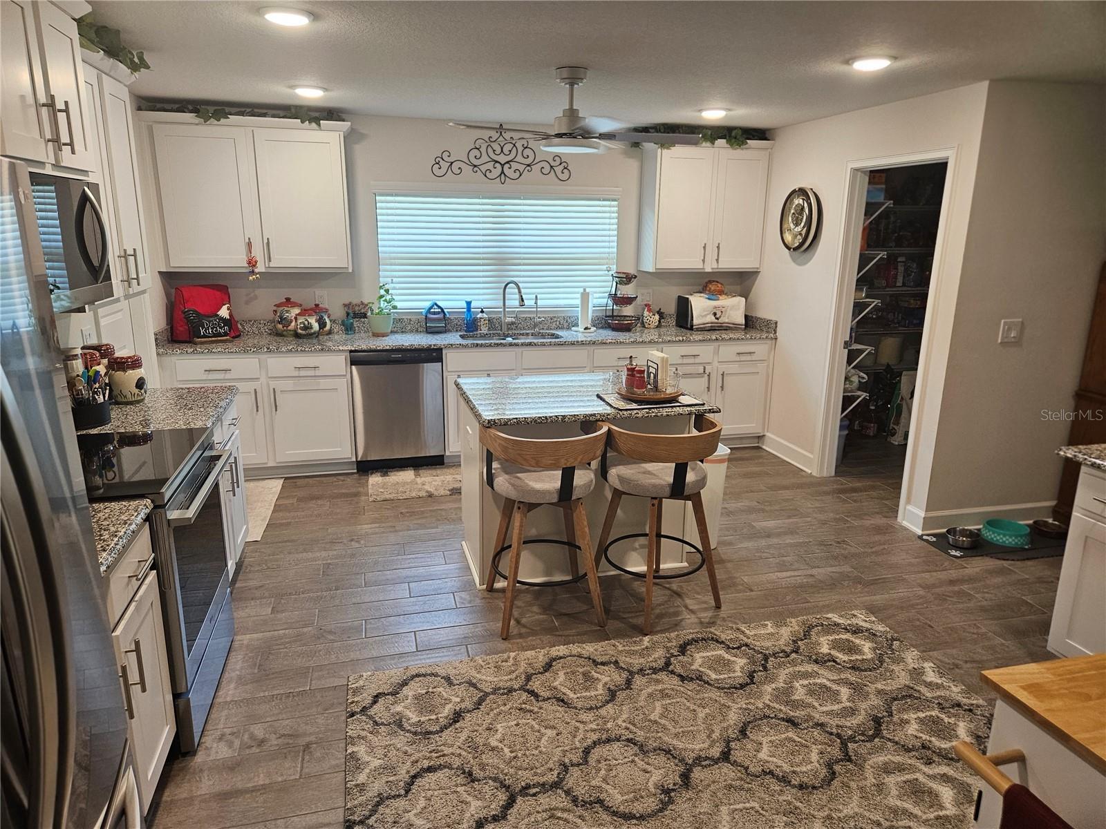 Kitchen - 4222 JULIANA LAKE DR, AUBURNDALE