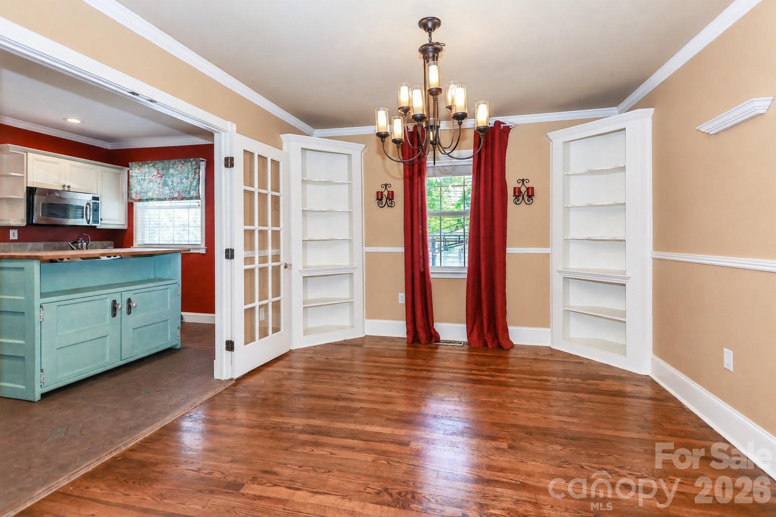 Single Family Residence at 820 Woodland Road, Statesville, photo 11 of 35