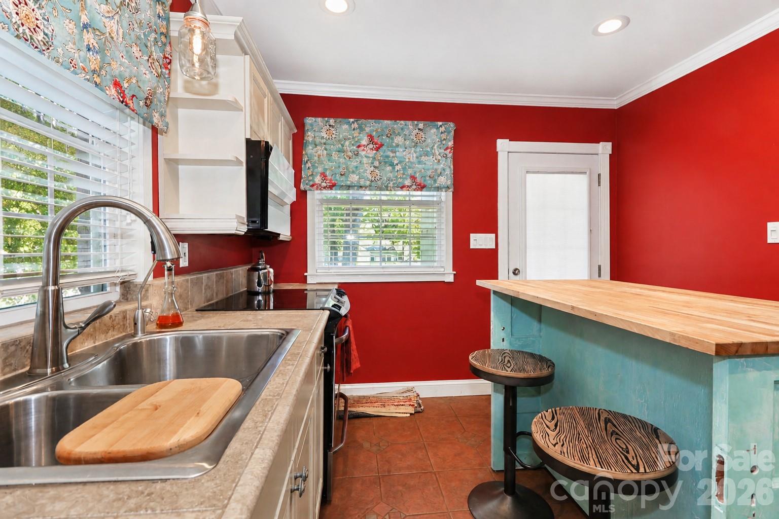 Single Family Residence at 820 Woodland Road, Statesville, photo 15 of 35