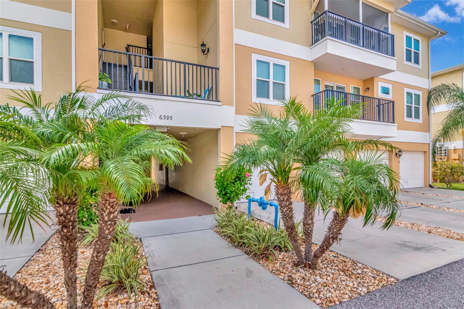 Condominium at 6395 BANYAN BLVD #303, NEW PORT RICHEY, photo 3 of 83