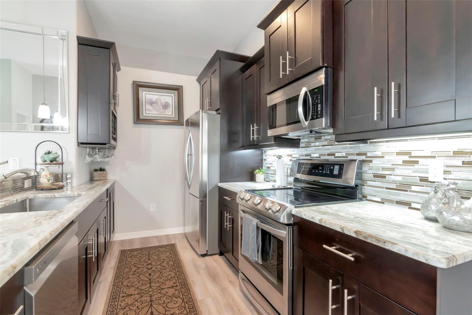 Wow!!! - 6395 BANYAN BLVD #303, NEW PORT RICHEY