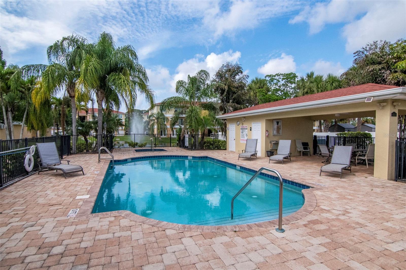 Pool and spa - 6395 BANYAN BLVD #303, NEW PORT RICHEY