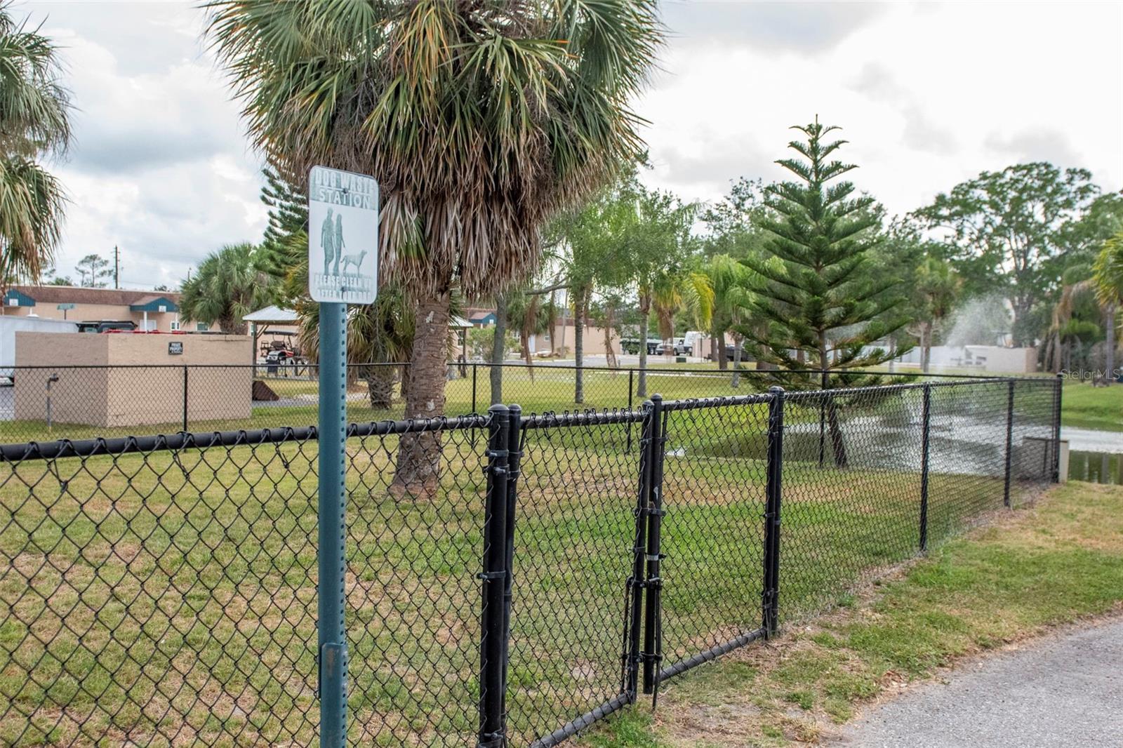 Dog Park - 6395 BANYAN BLVD #303, NEW PORT RICHEY