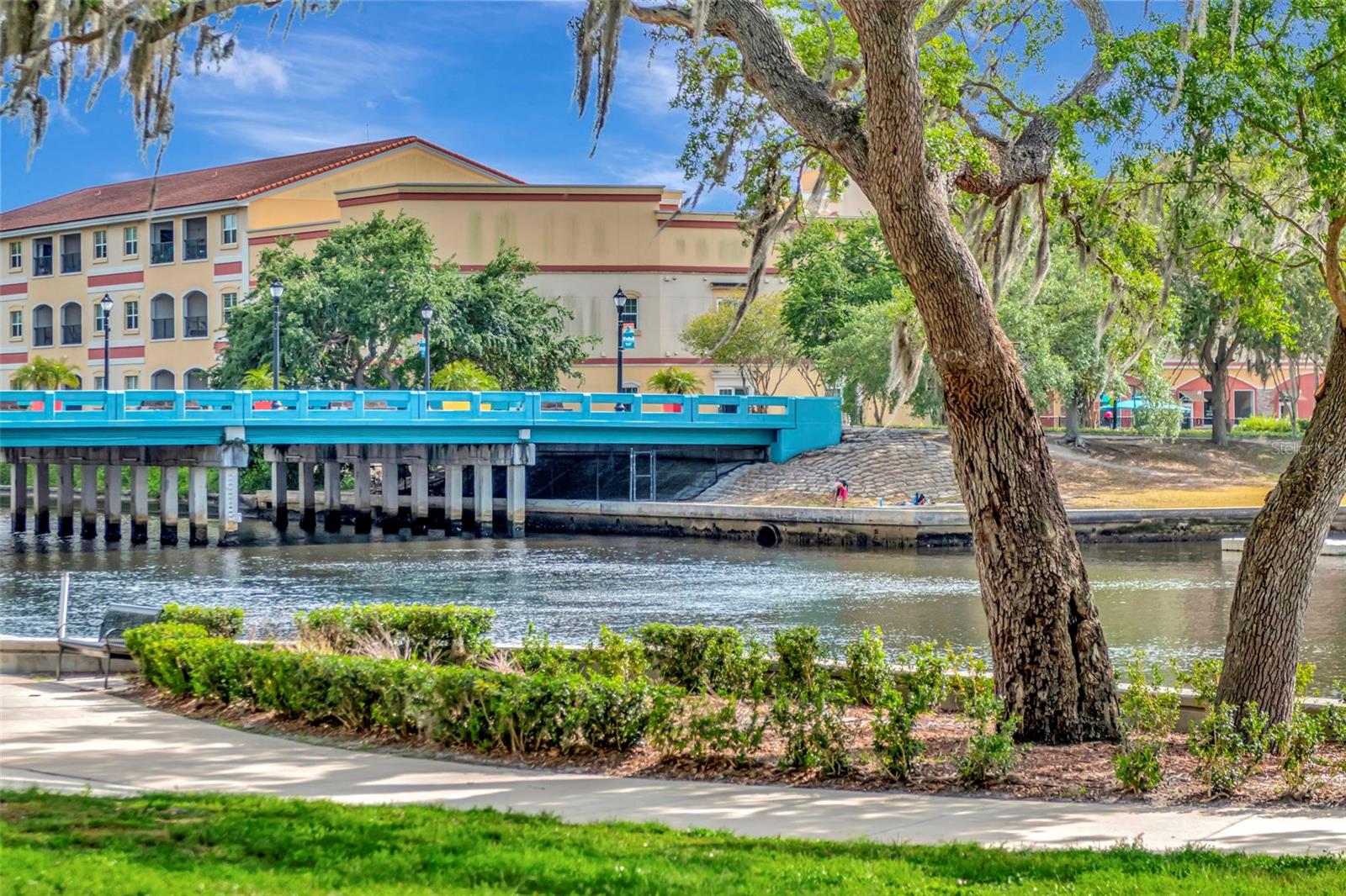 Main Street Bridge - 6395 BANYAN BLVD #303, NEW PORT RICHEY