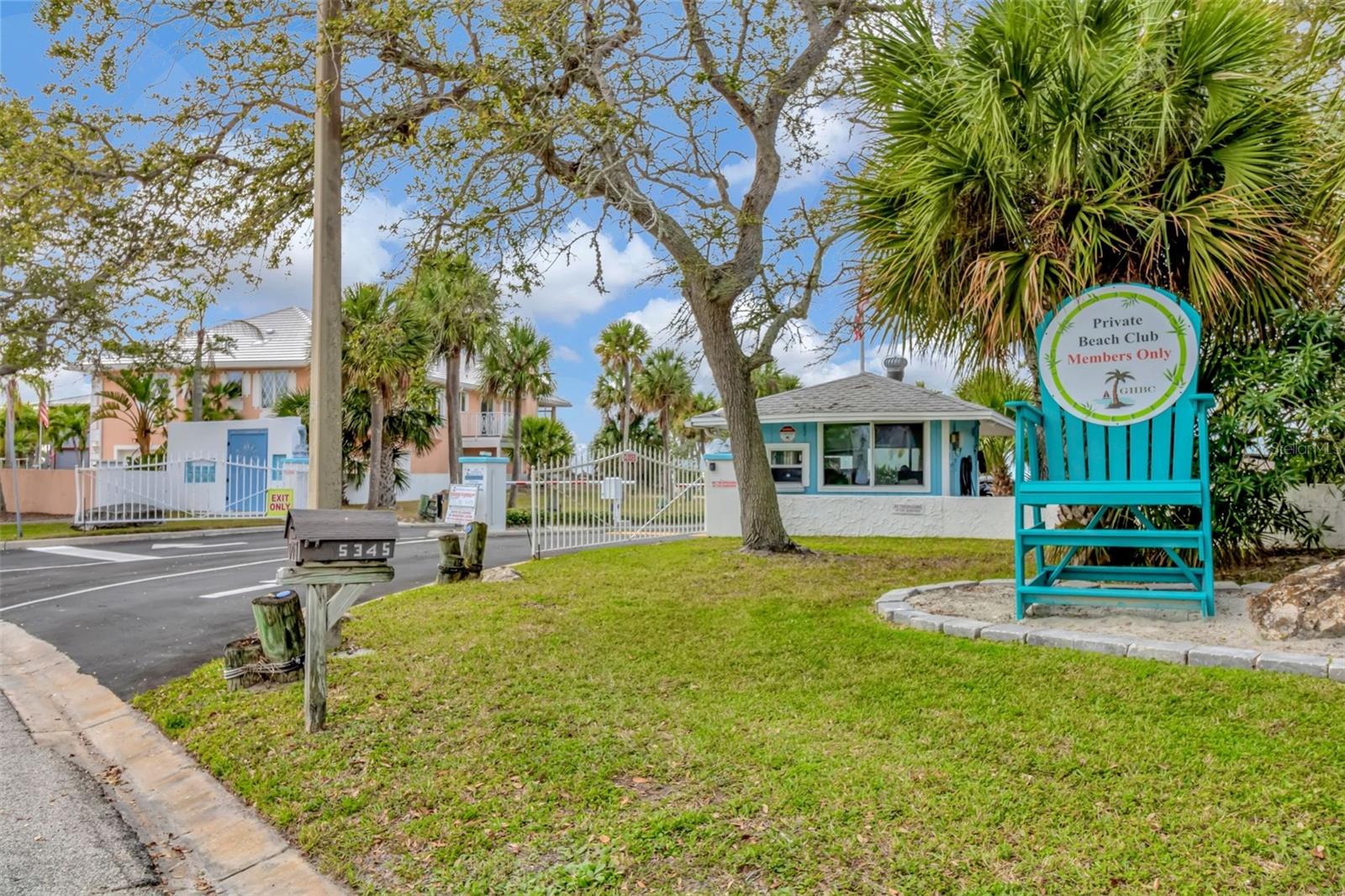 Entrance to Gulf Harbors Beach - 6395 BANYAN BLVD #303, NEW PORT RICHEY