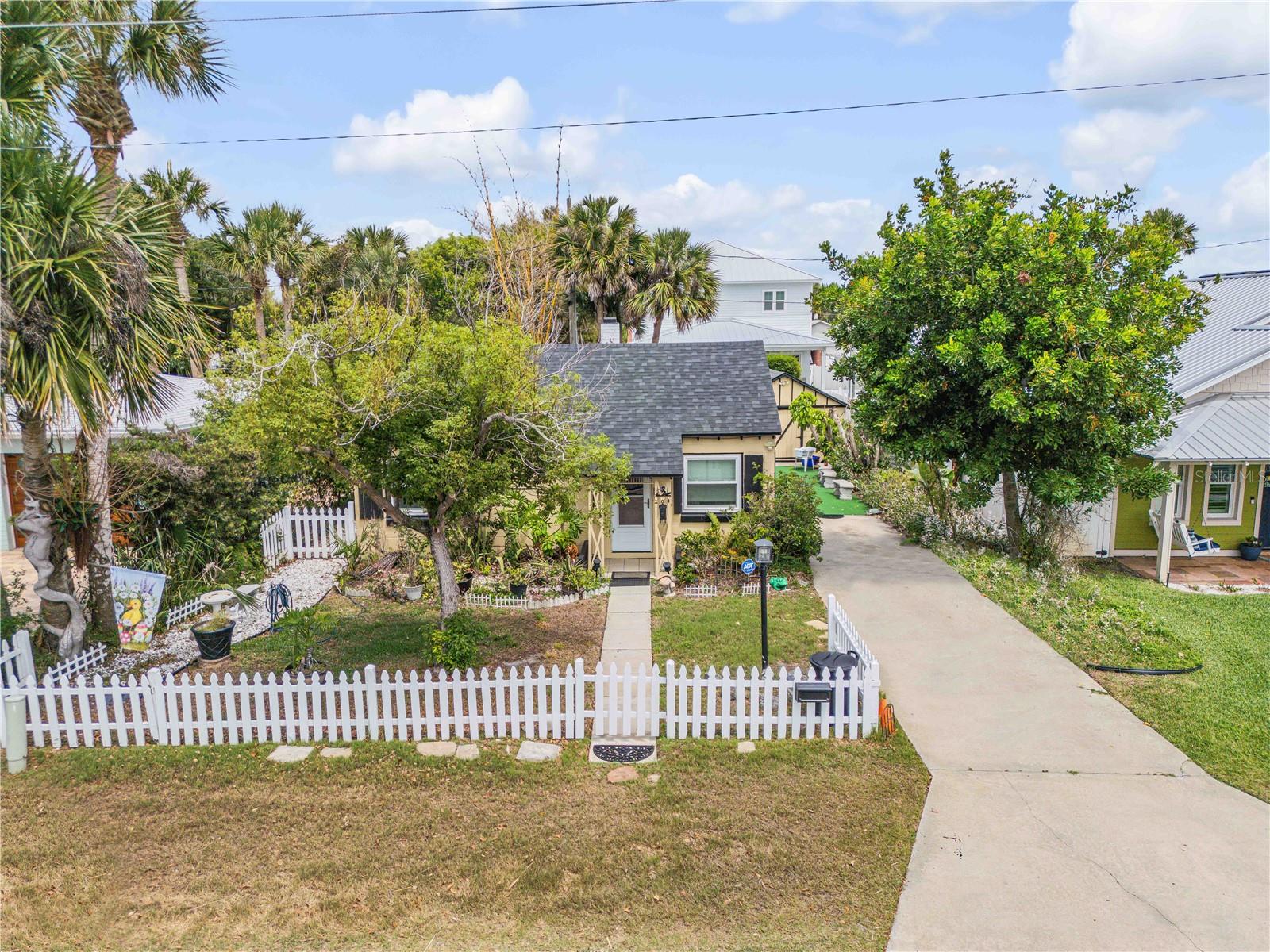 Single Family Residence at 204 CONDICT DR, NEW SMYRNA BEACH, photo 3 of 38