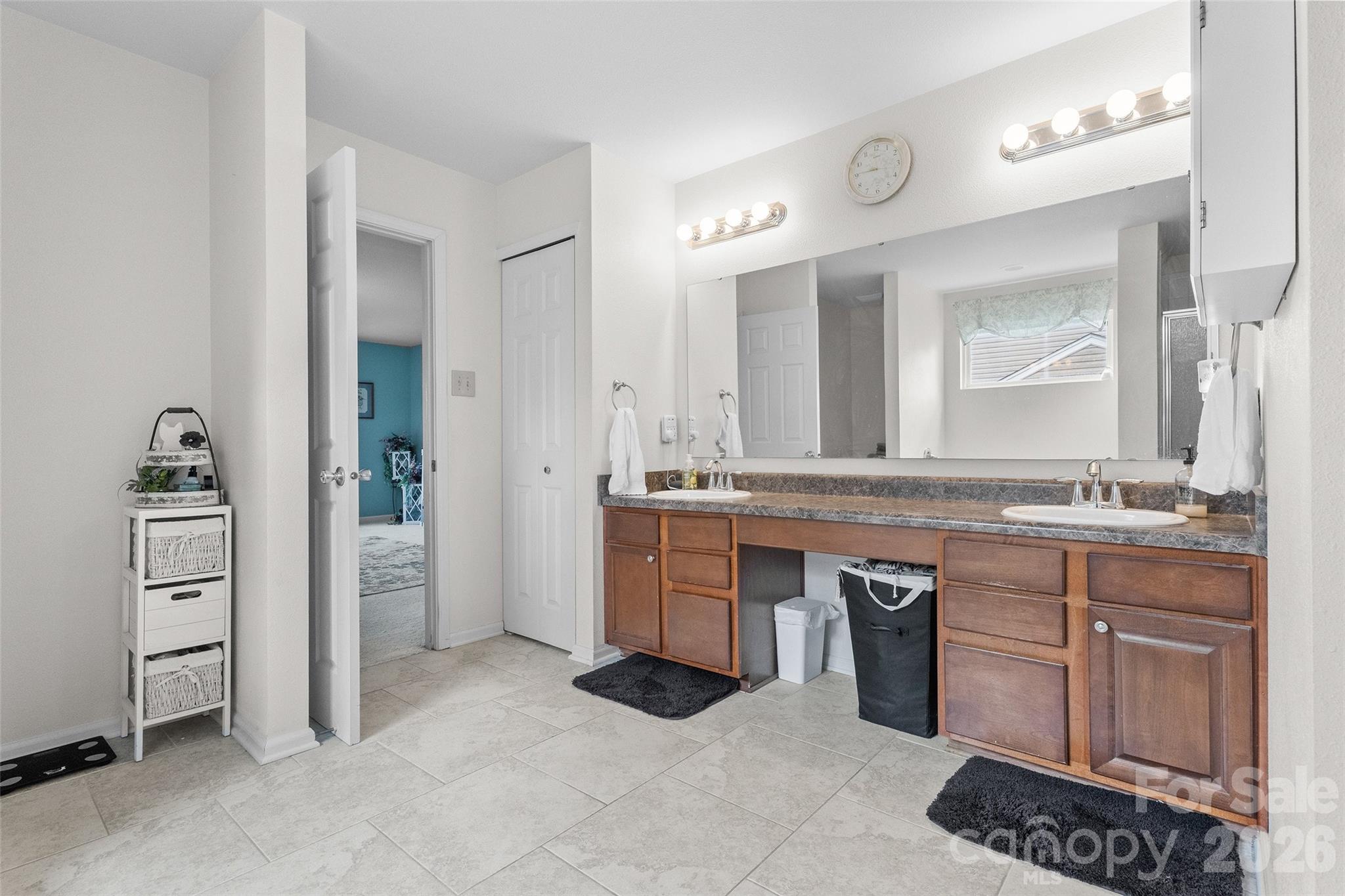 Primary Bathroom - 3248 Pikes Peak Drive, Gastonia