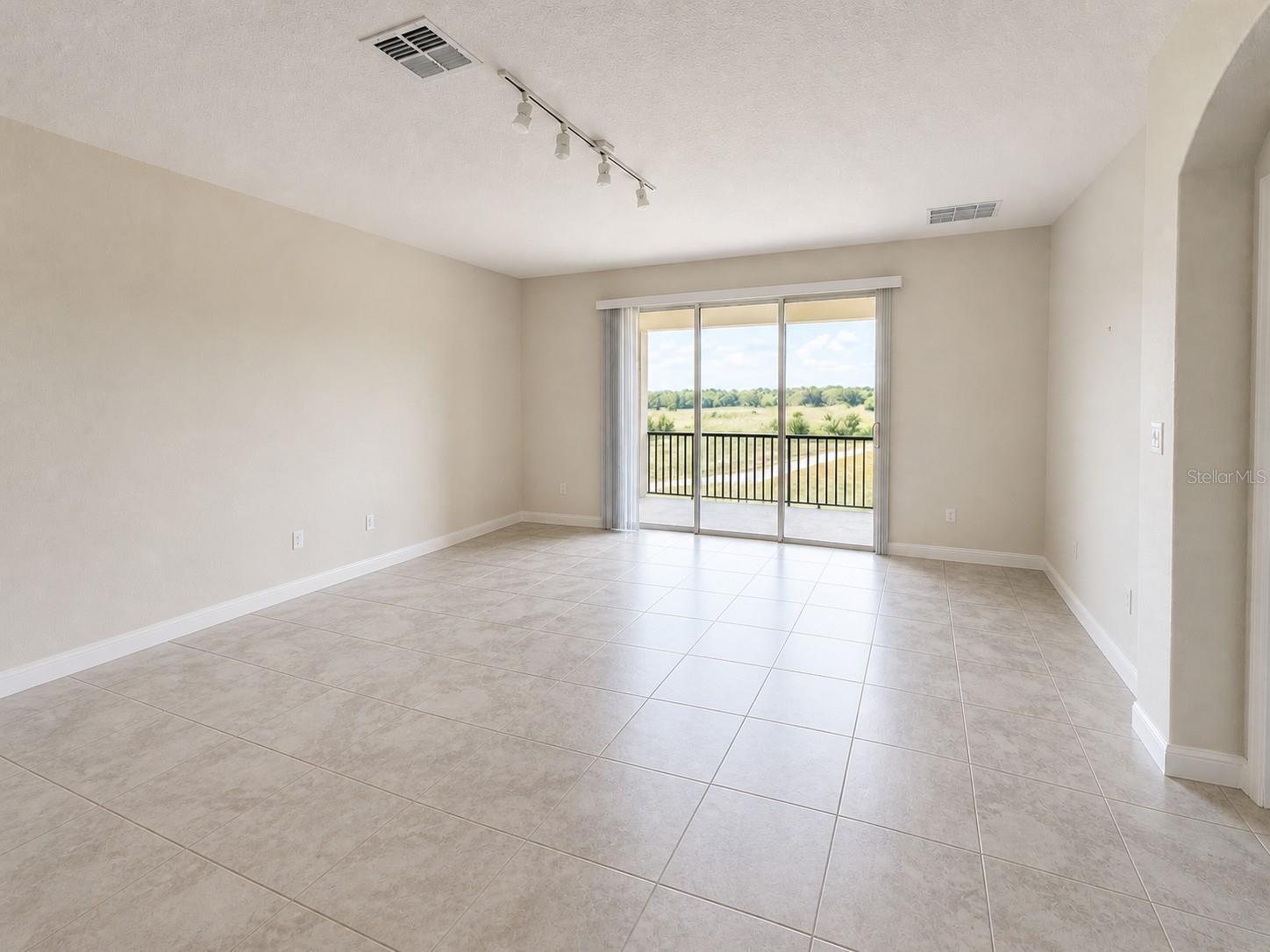 Condominium at 505 OCEAN COURSE AVE #505, DAVENPORT, photo 3 of 17