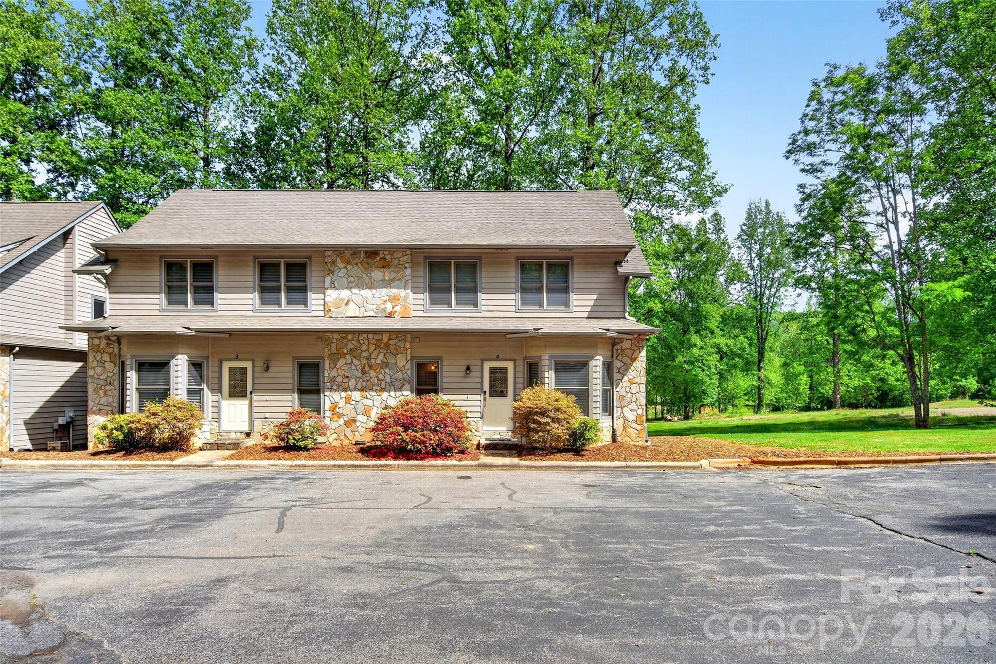 307 Blue Ridge Drive S
