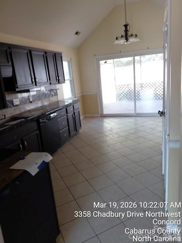 Single Family Residence at 3358 Chadbury Drive NW, Concord, photo 2 of 10