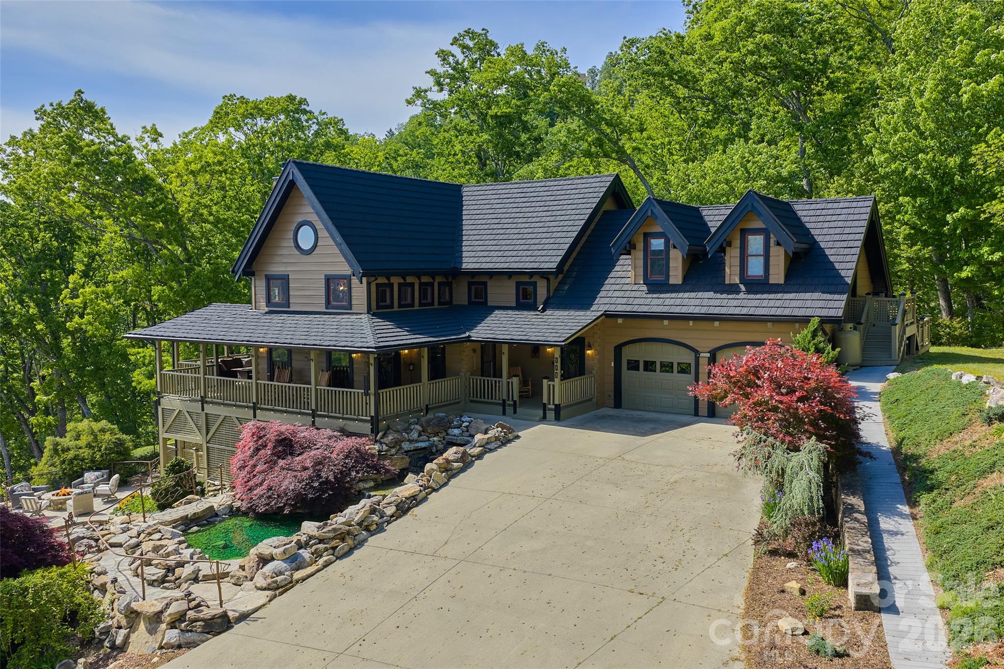 Single Family Residence at 112 Hamburg Mountain Road, Weaverville, photo 4 of 47