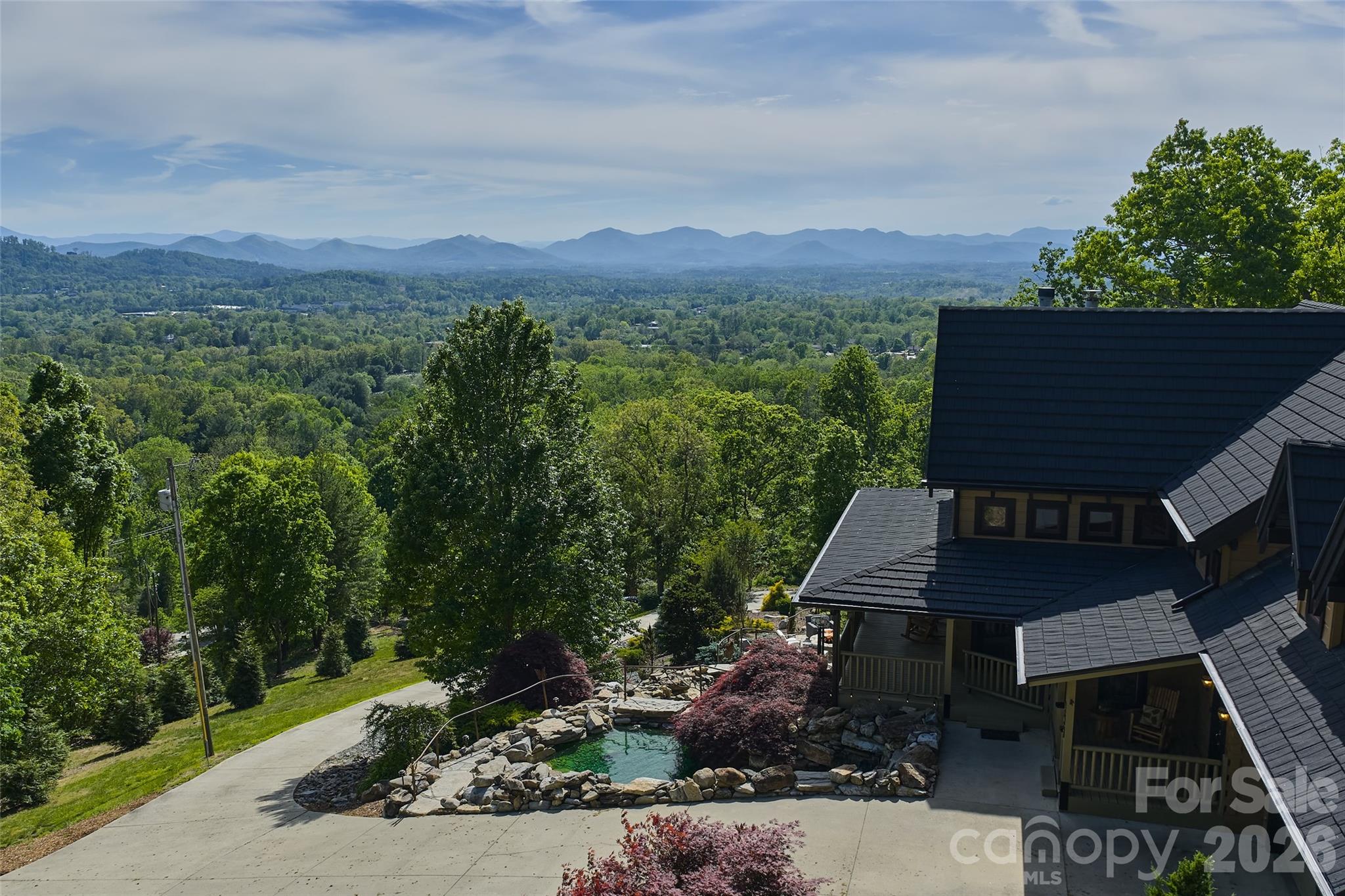 Single Family Residence at 112 Hamburg Mountain Road, Weaverville, photo 5 of 47