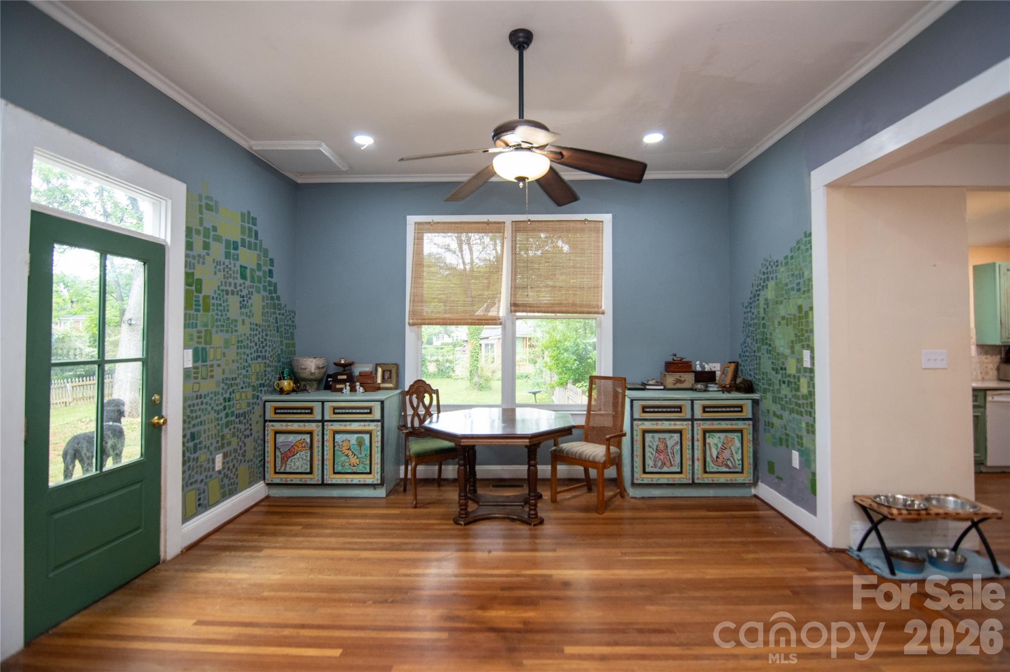 Single Family Residence at 600 W Warren Street, Shelby, photo 3 of 16