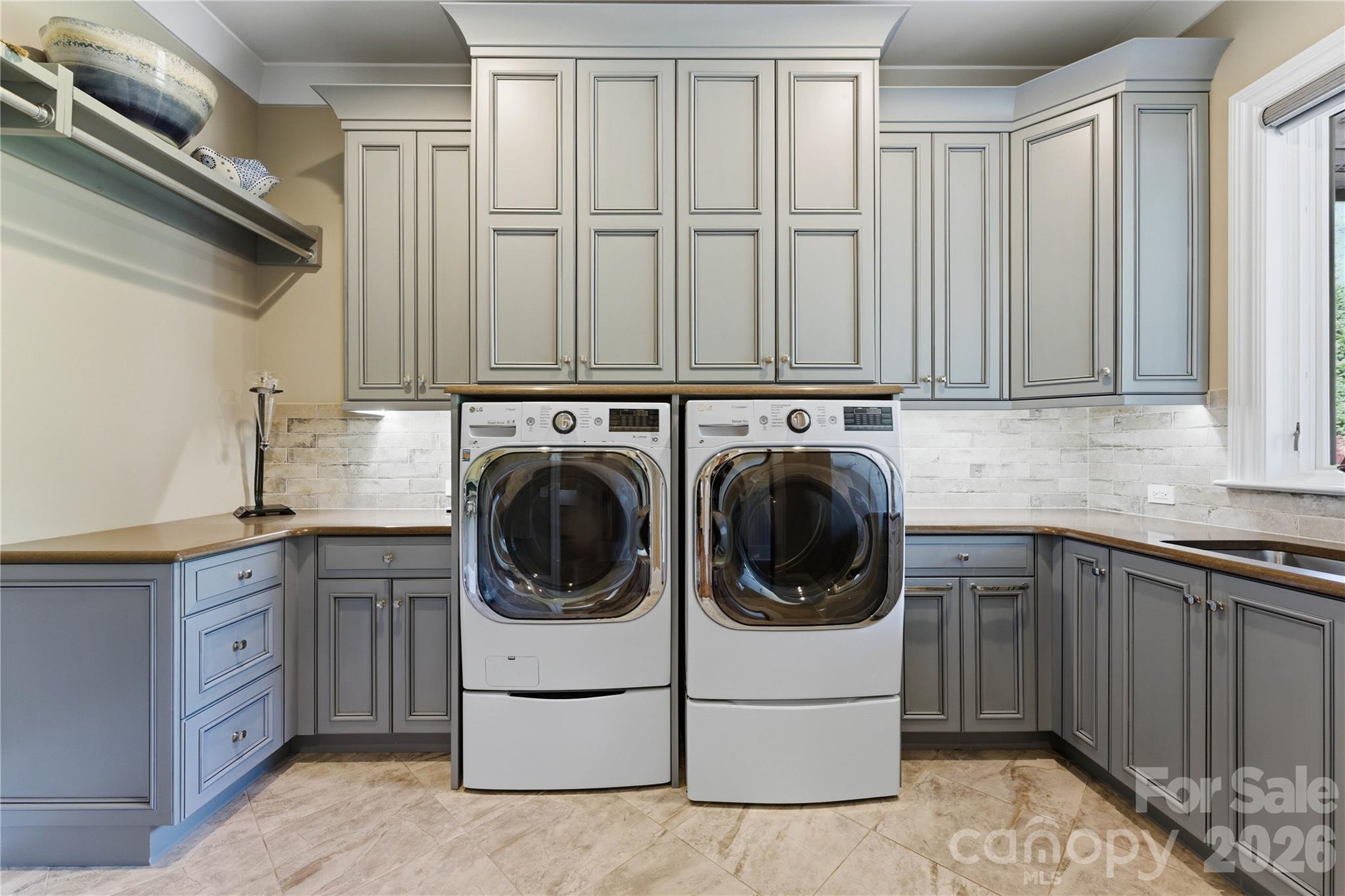 The Designer Laundry Room - 171 White Horse Drive, Mooresville