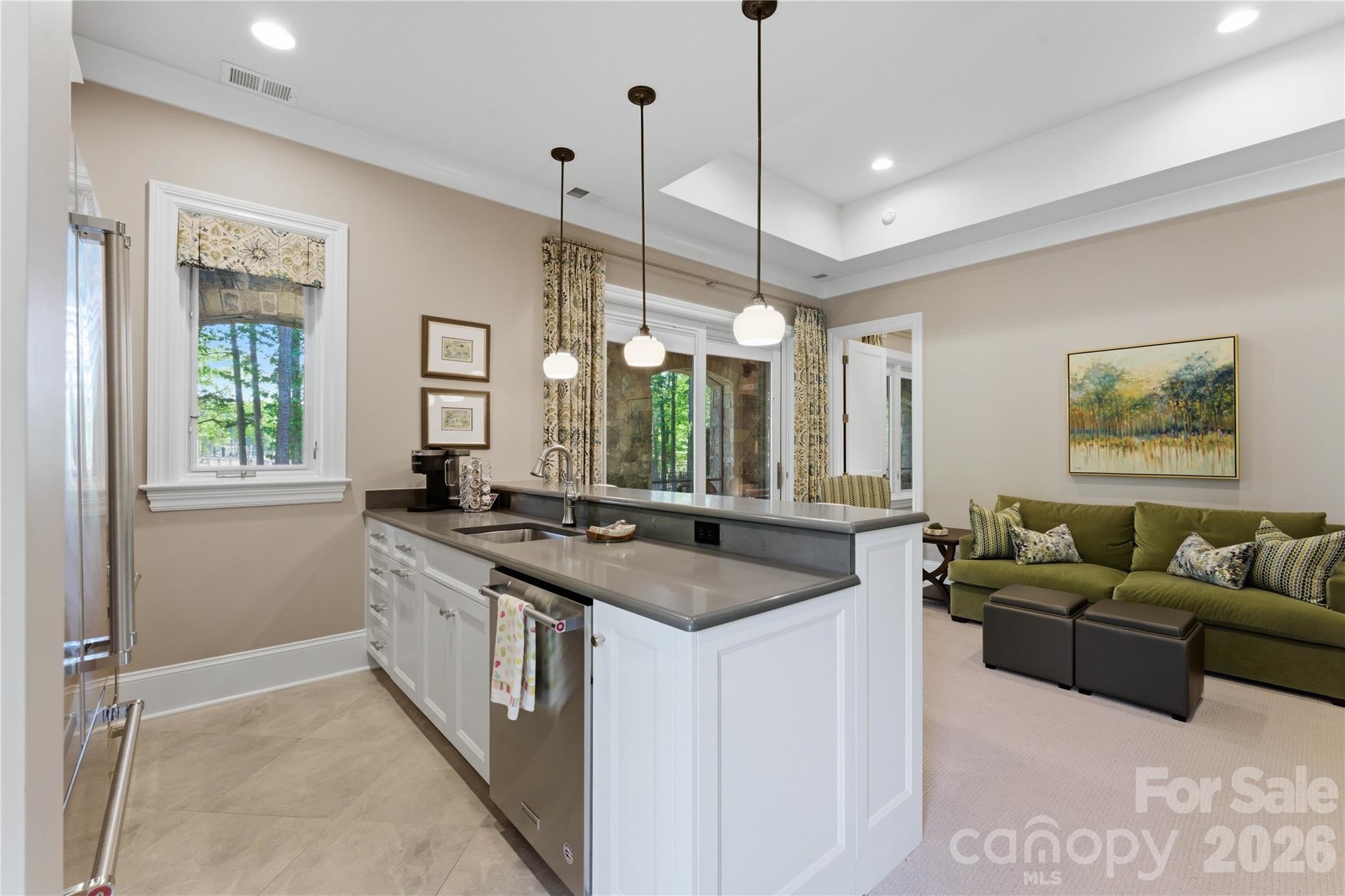 Tailored Guest Retreat - 171 White Horse Drive, Mooresville