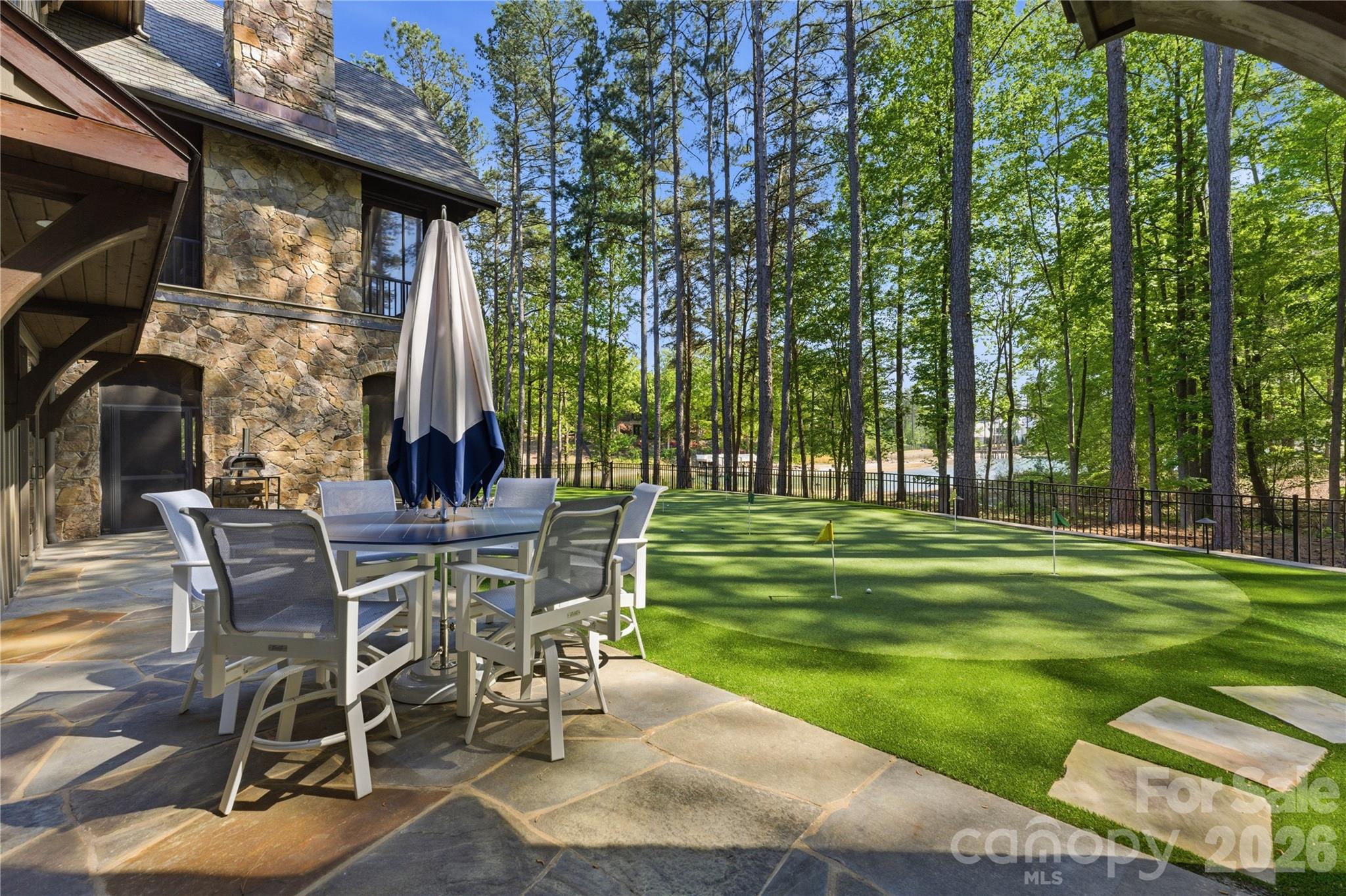 The Backyard Retreat - 171 White Horse Drive, Mooresville