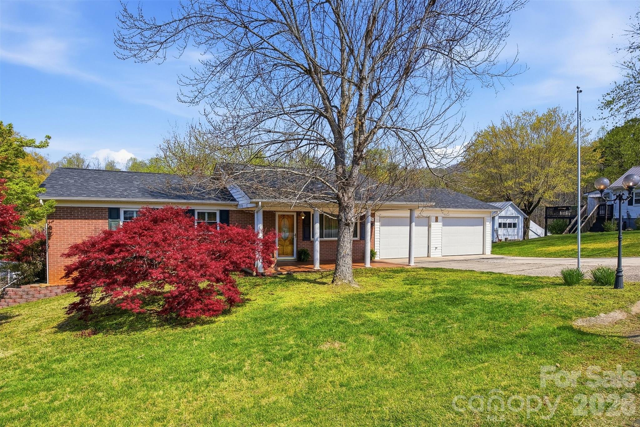Single Family Residence at 2174 Chester Avenue, Morganton, photo 4 of 39