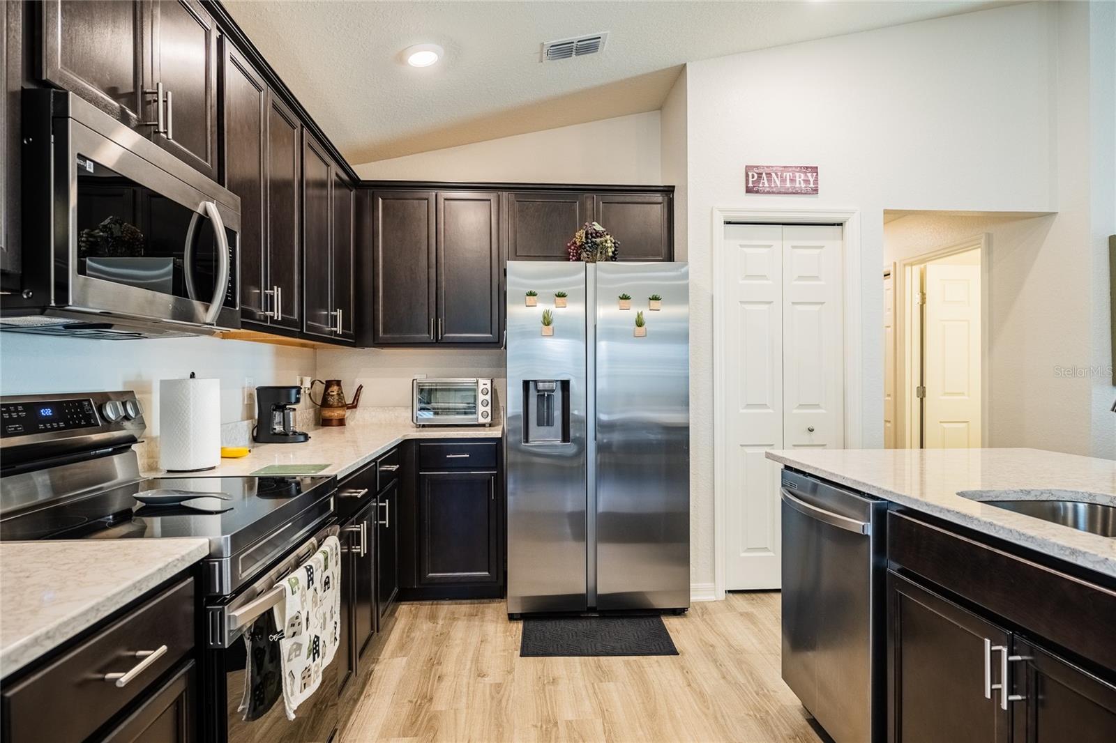 Gorgeous Kitchen - 3307 COSTELLO CIR, WINTER HAVEN