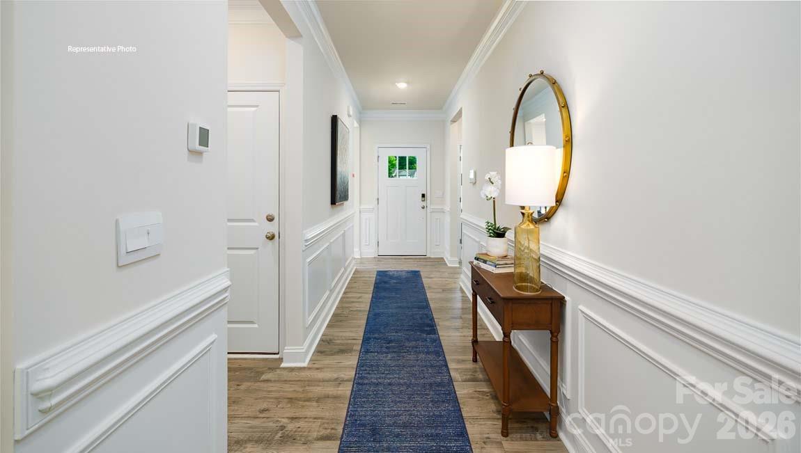 Single Family Residence at 7525 Bainbridge Road, Sherrills Ford, photo 2 of 29