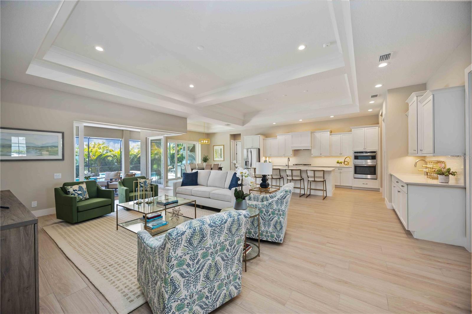 Single Family Residence at 18185 HOME RUN DR, VENICE, photo 5 of 30