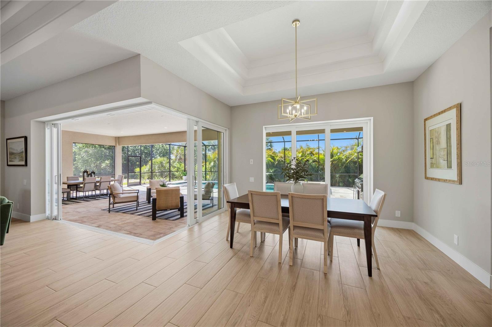 Single Family Residence at 18185 HOME RUN DR, VENICE, photo 11 of 30
