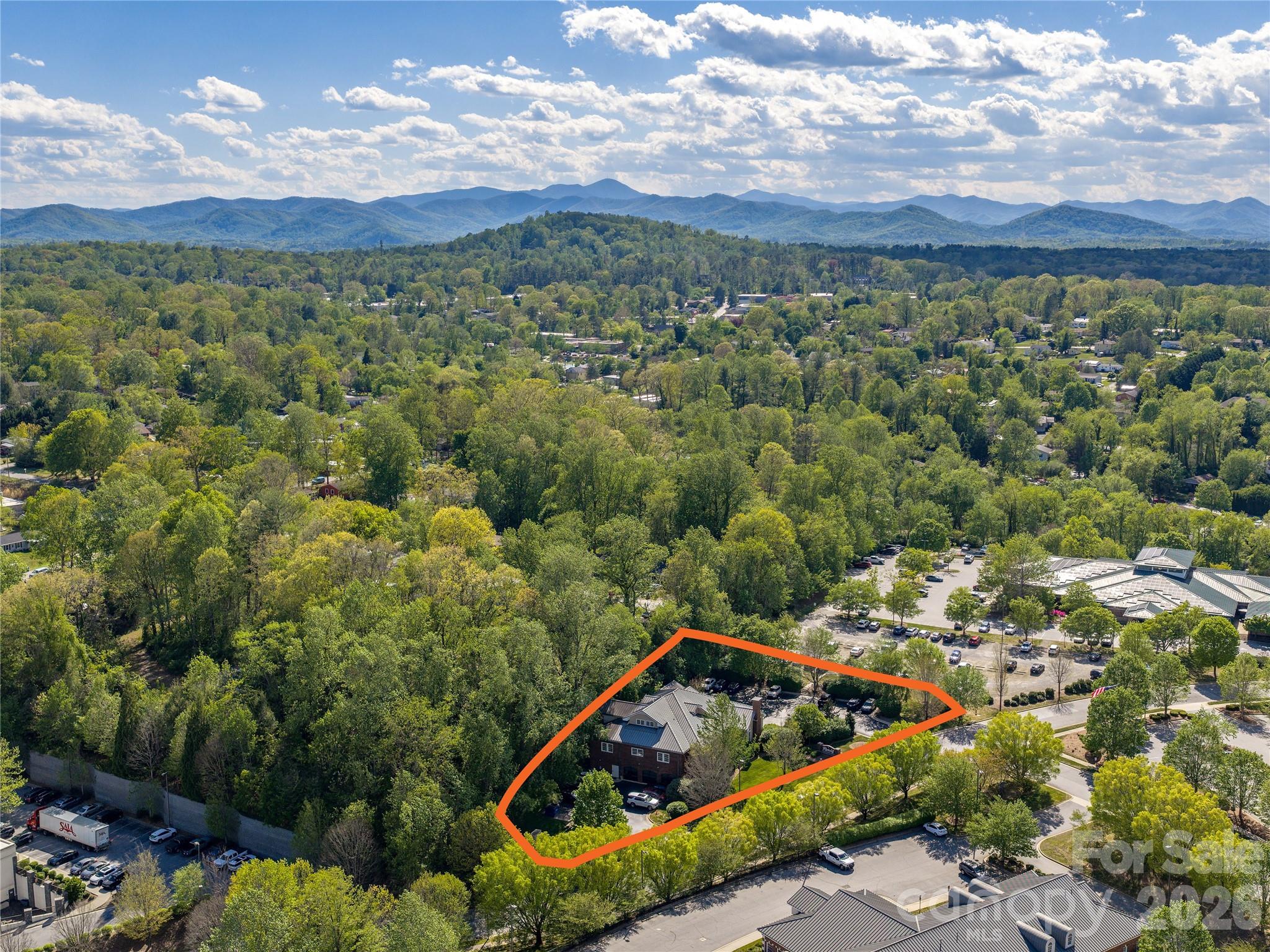 Medical at 4 Medical Park Drive, Asheville, photo 4 of 24