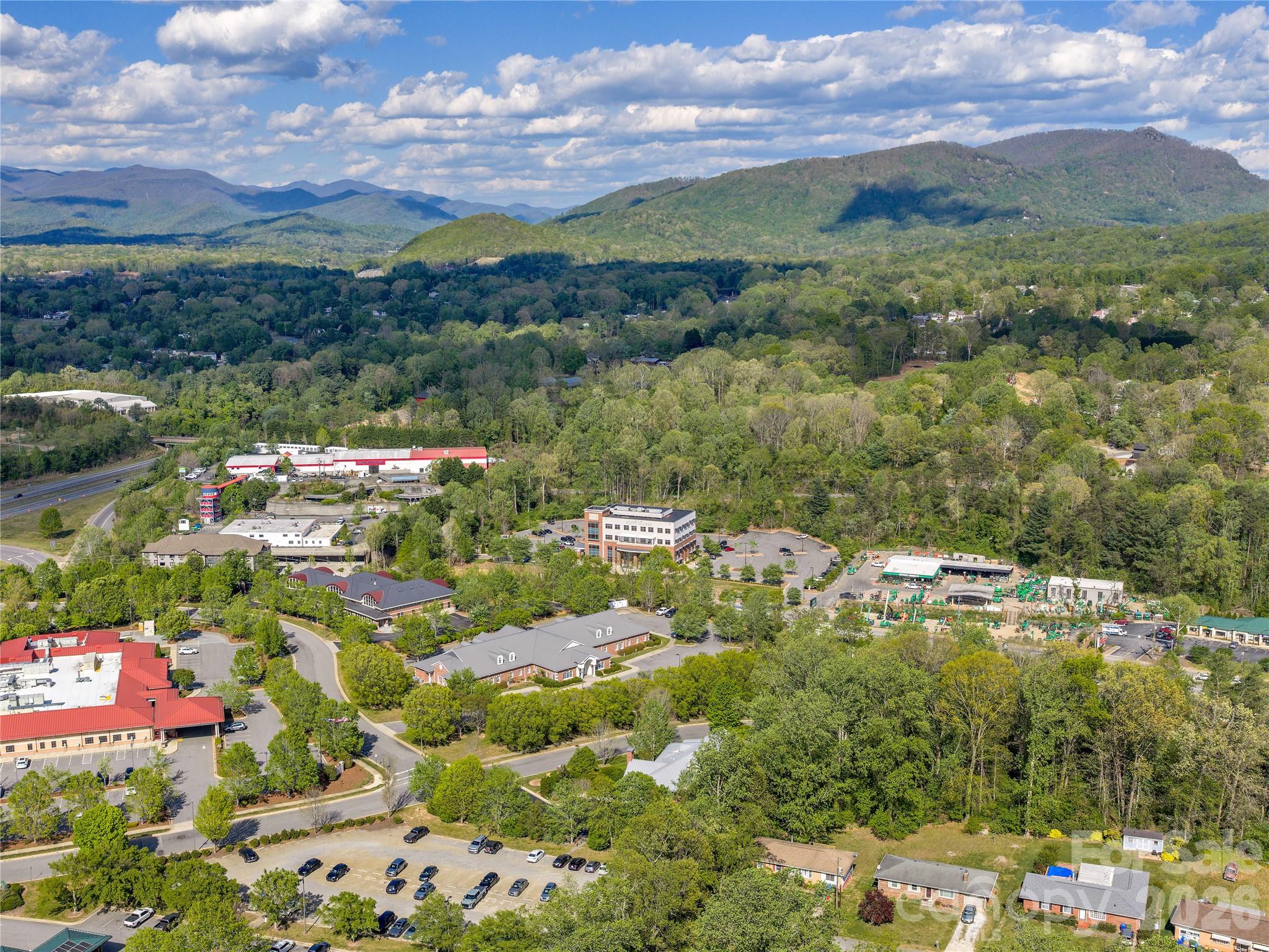 Medical at 4 Medical Park Drive, Asheville, photo 9 of 24