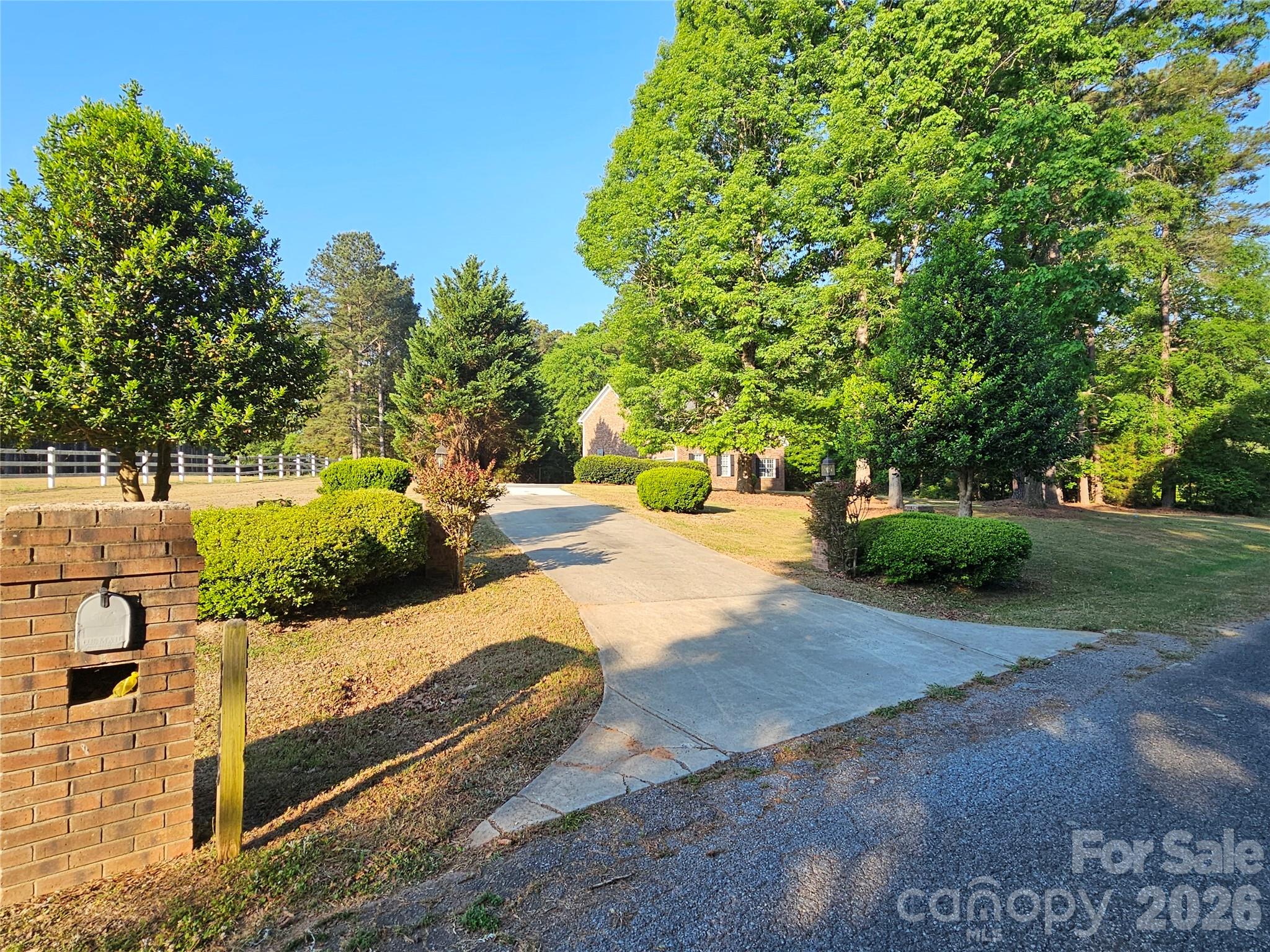 Single Family Residence at 2843 Lakeshore Drive, Chester, photo 4 of 56