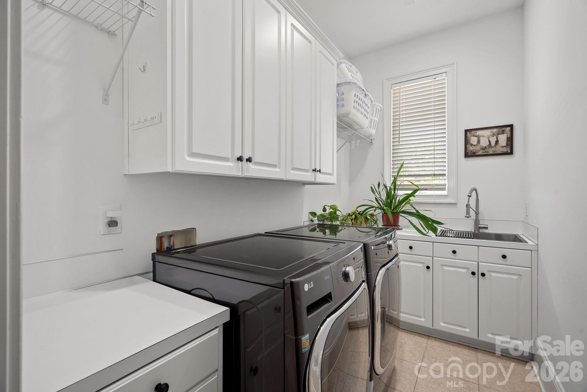 Single Family Residence at 106 Lightship Drive, Mooresville, photo 17 of 27