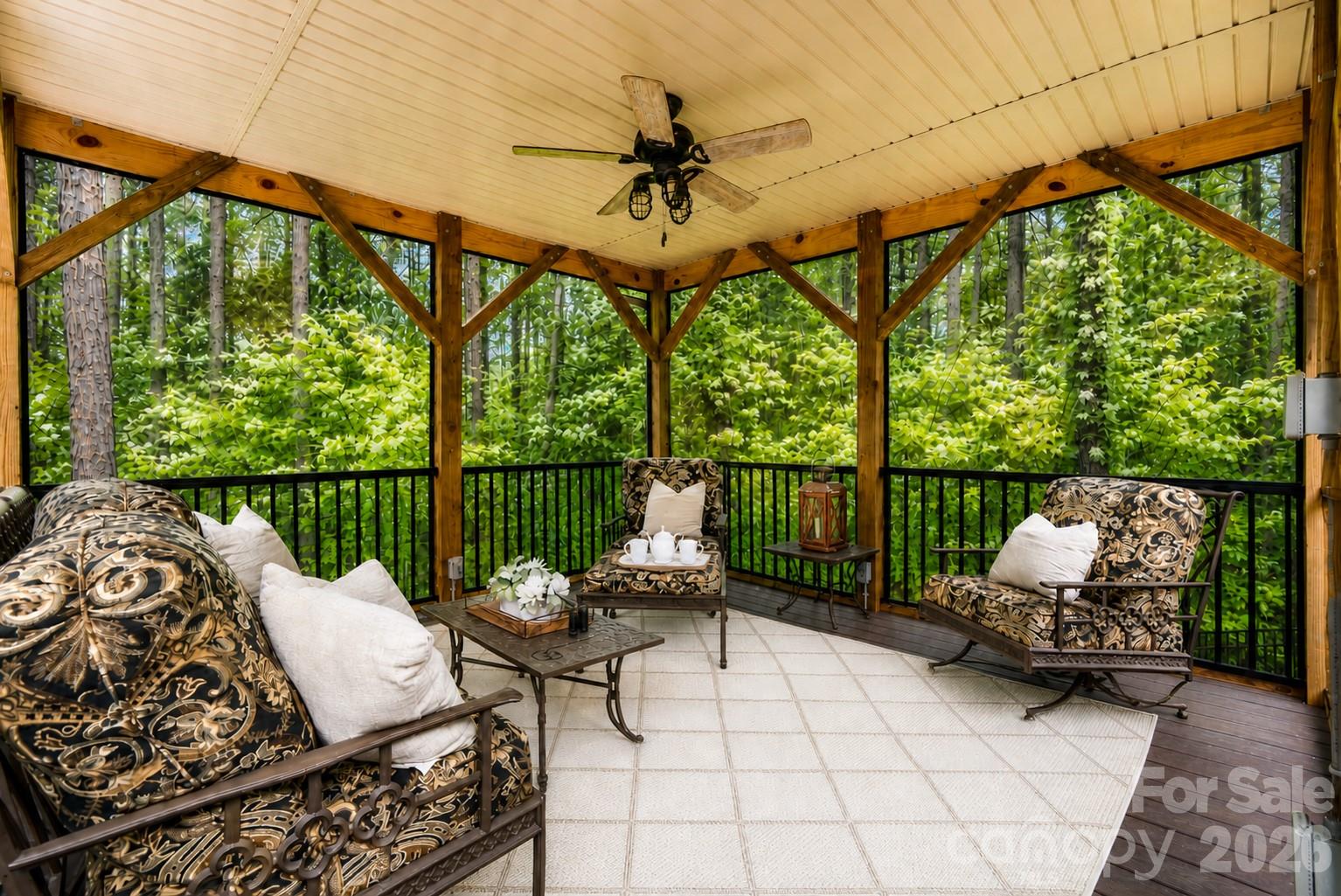 Cozy forestview screened porch retreat - 4950 River Hills Drive, Denver