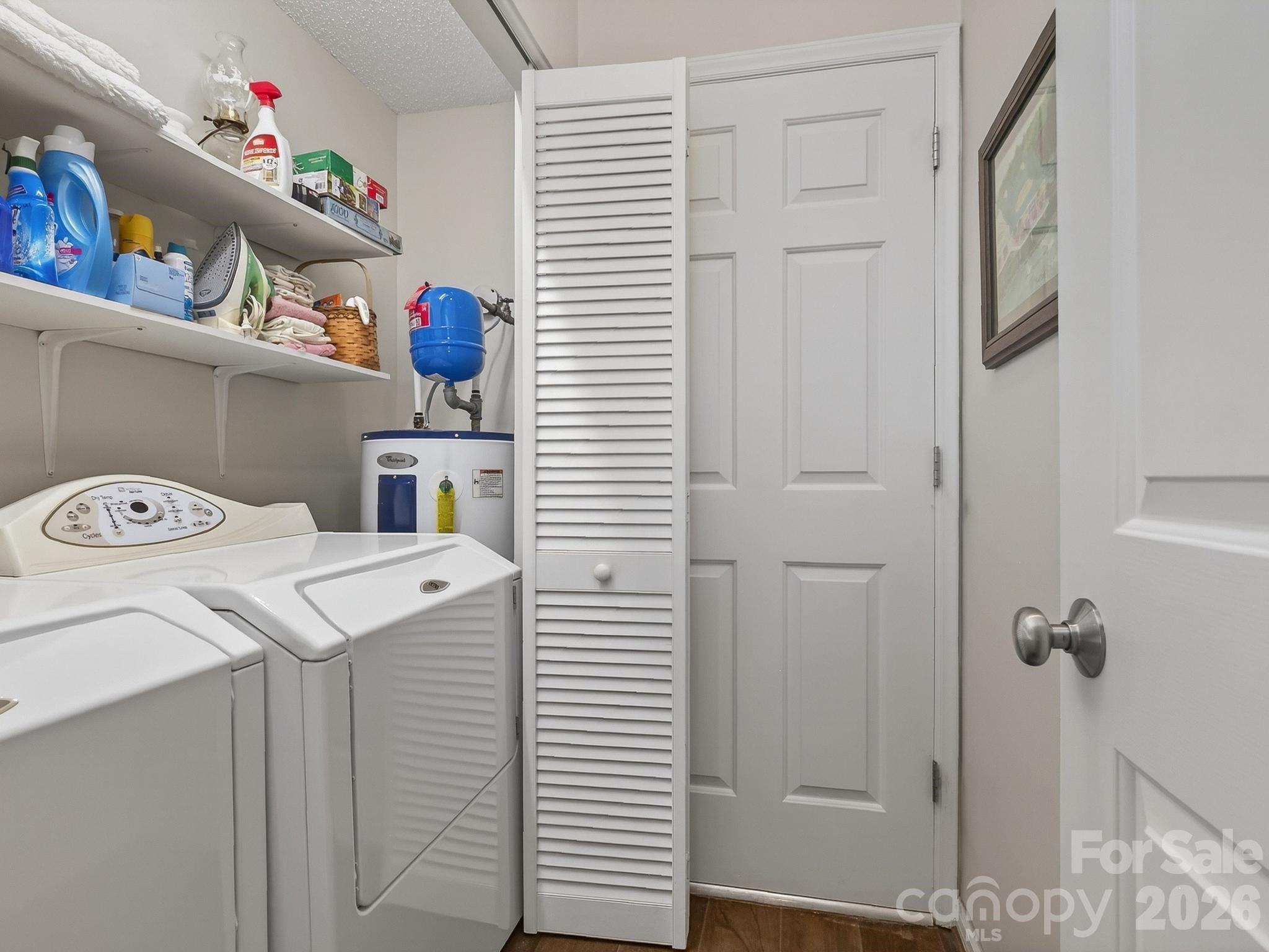 Townhouse at 136 Deerlake Drive, Asheville, photo 25 of 47