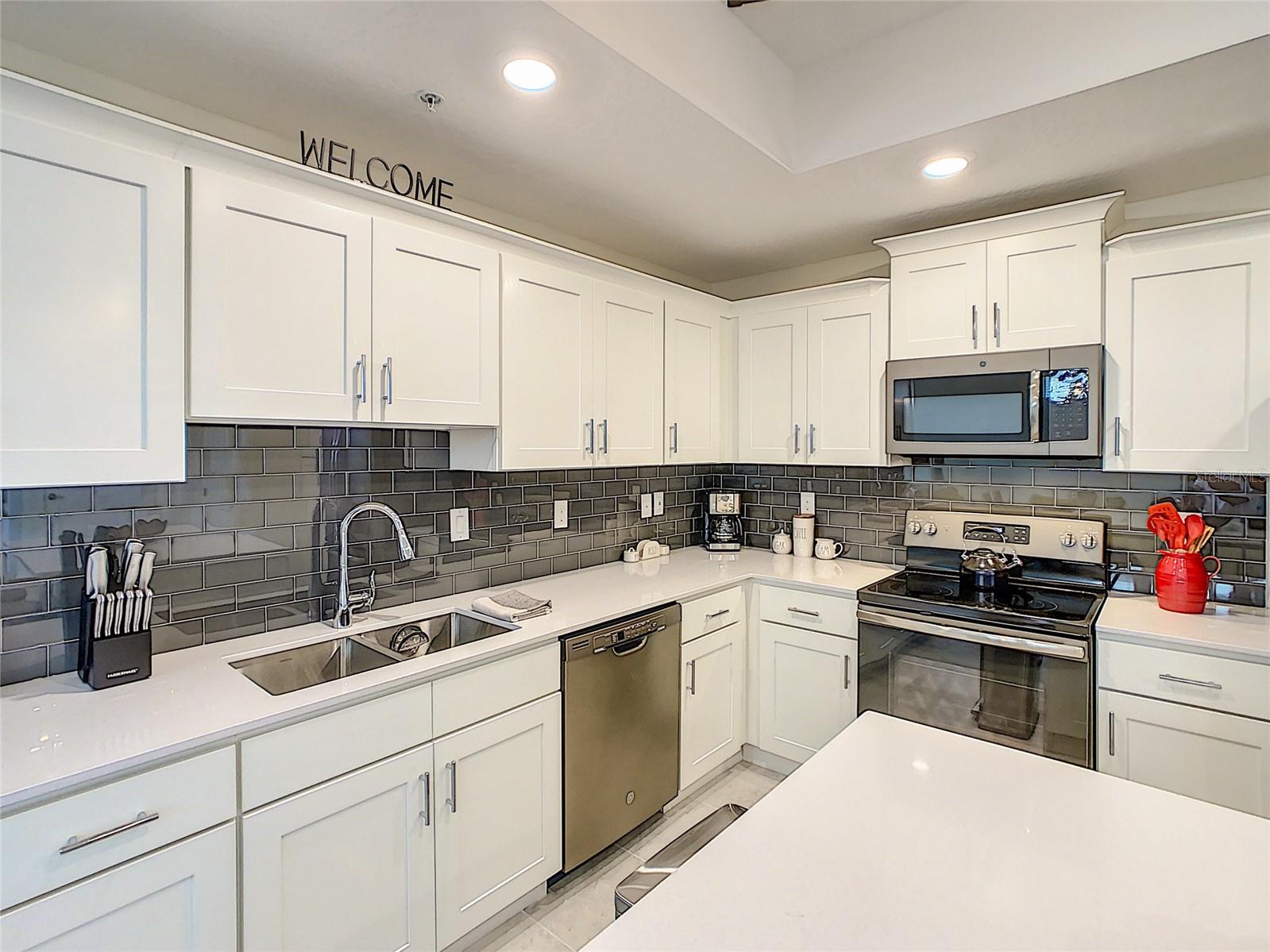 Condominium at 3121 PARADOX CIR #301, KISSIMMEE, photo 11 of 41