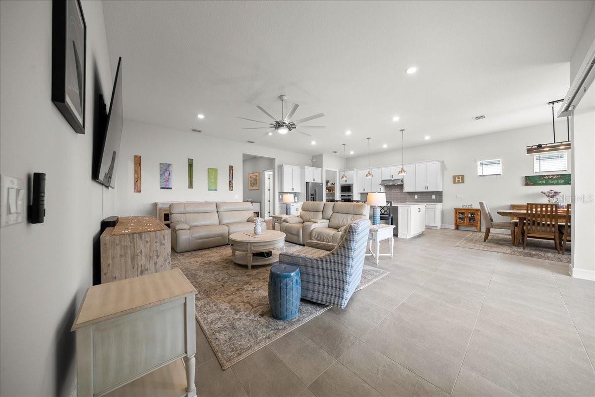Open Floor Plan - 6015 SW 86TH CIR, OCALA