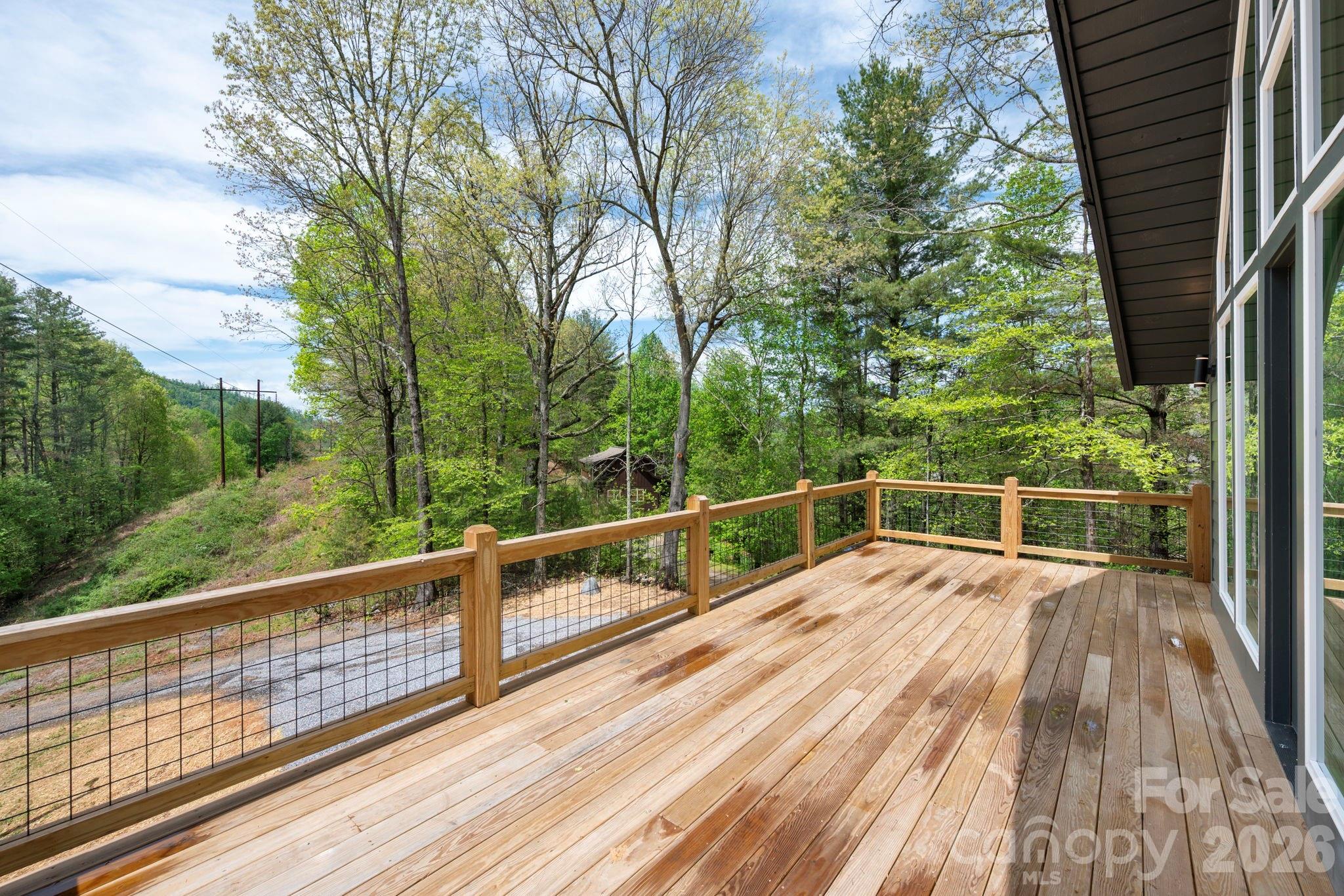 Single Family Residence at 93 Horse Ring Drive, Burnsville, photo 33 of 37