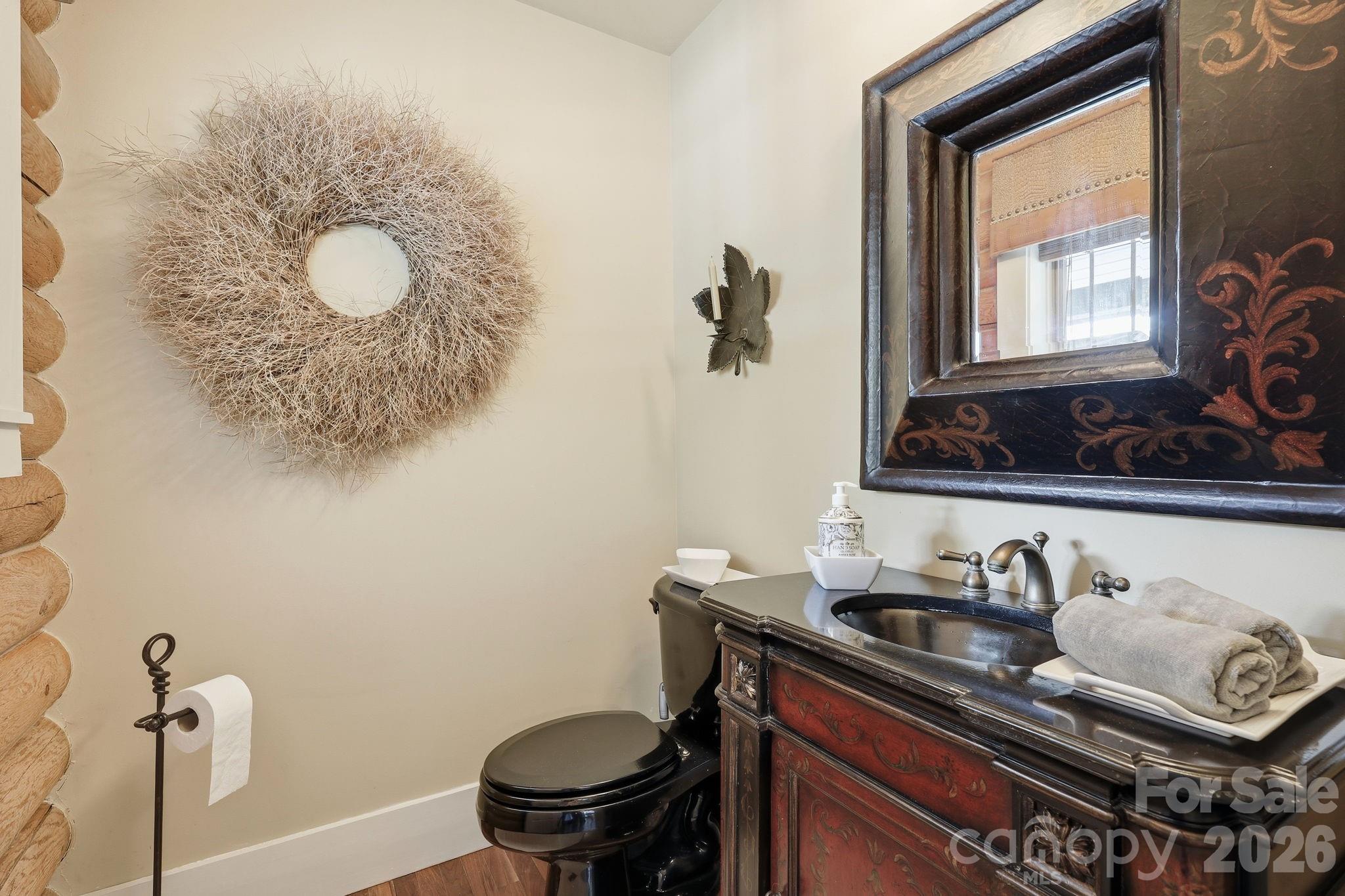 Foyer Half Bath - 112 Sunny Morning Court, Hendersonville