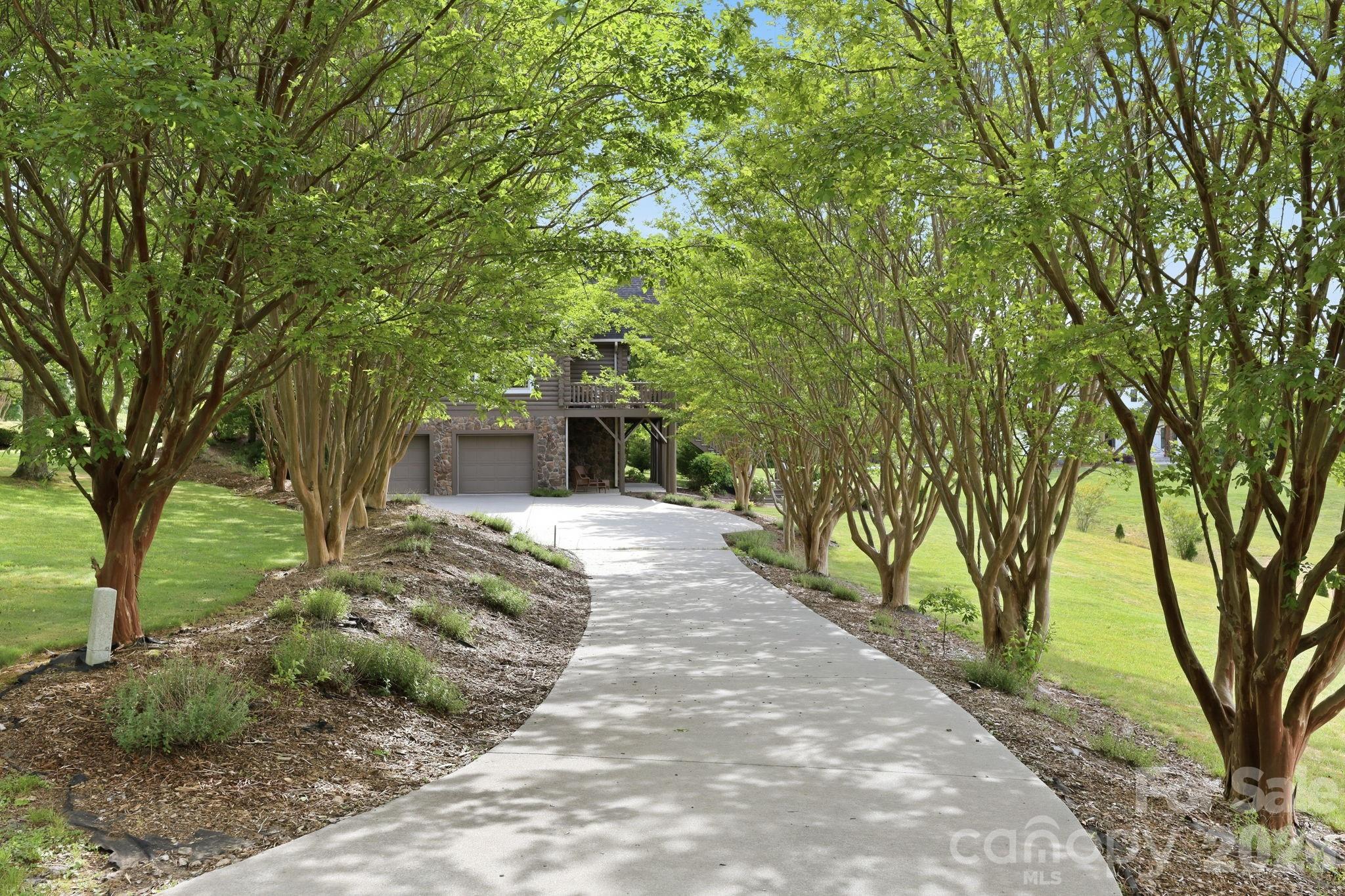 Cement Driveway to Double Garages - 112 Sunny Morning Court, Hendersonville