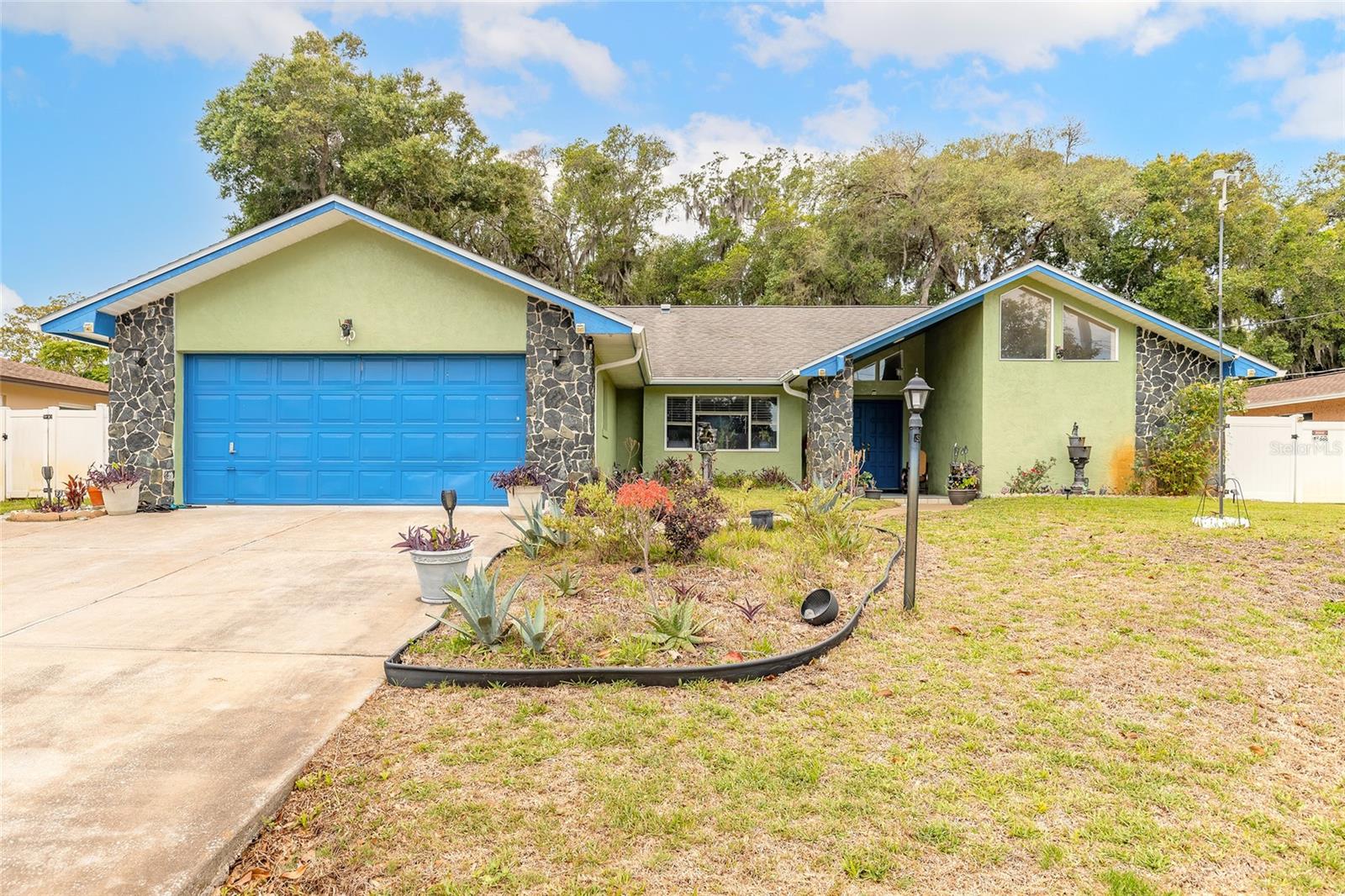 50 FLORIDA PARK DR