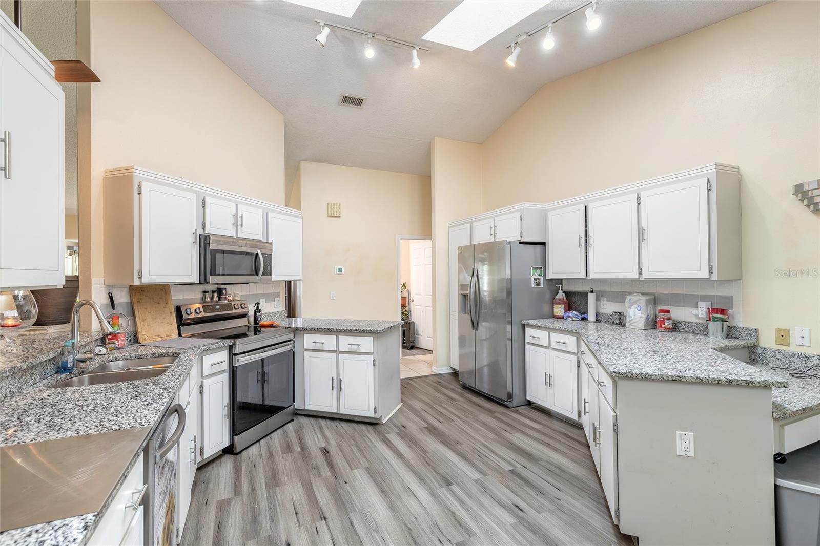 Single Family Residence at 50 FLORIDA PARK DR, PALM COAST, photo 2 of 19