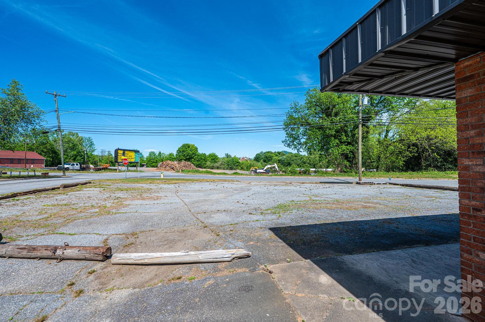 Business at 304 Virginia Street SW, Lenoir, photo 7 of 39