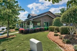 Single Family Residence at 5068 Gladiola Way, Tega Cay, photo 38 of 41