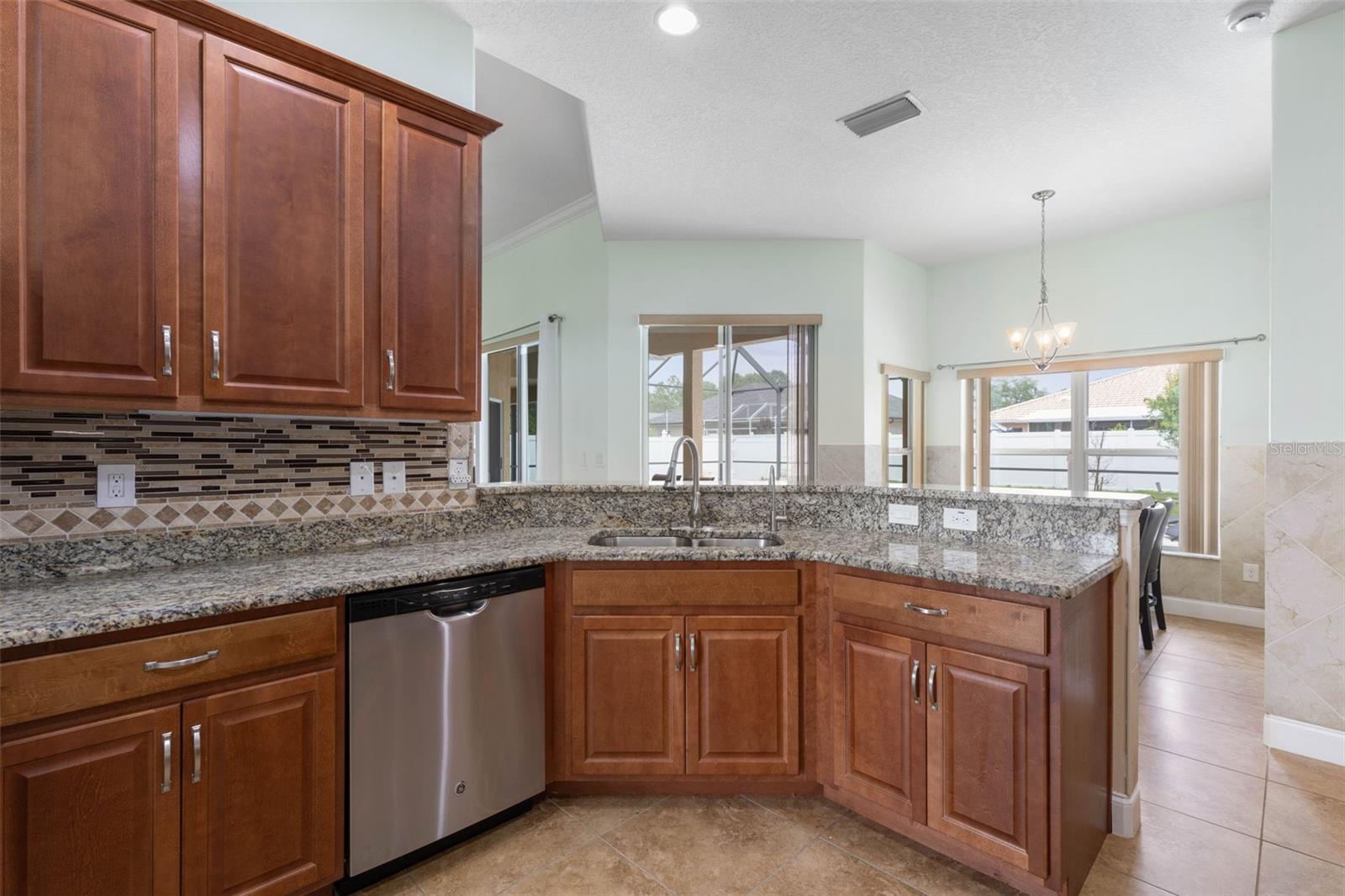 Townhouse at 7 FLINT HILL LN, PALM COAST, photo 18 of 62