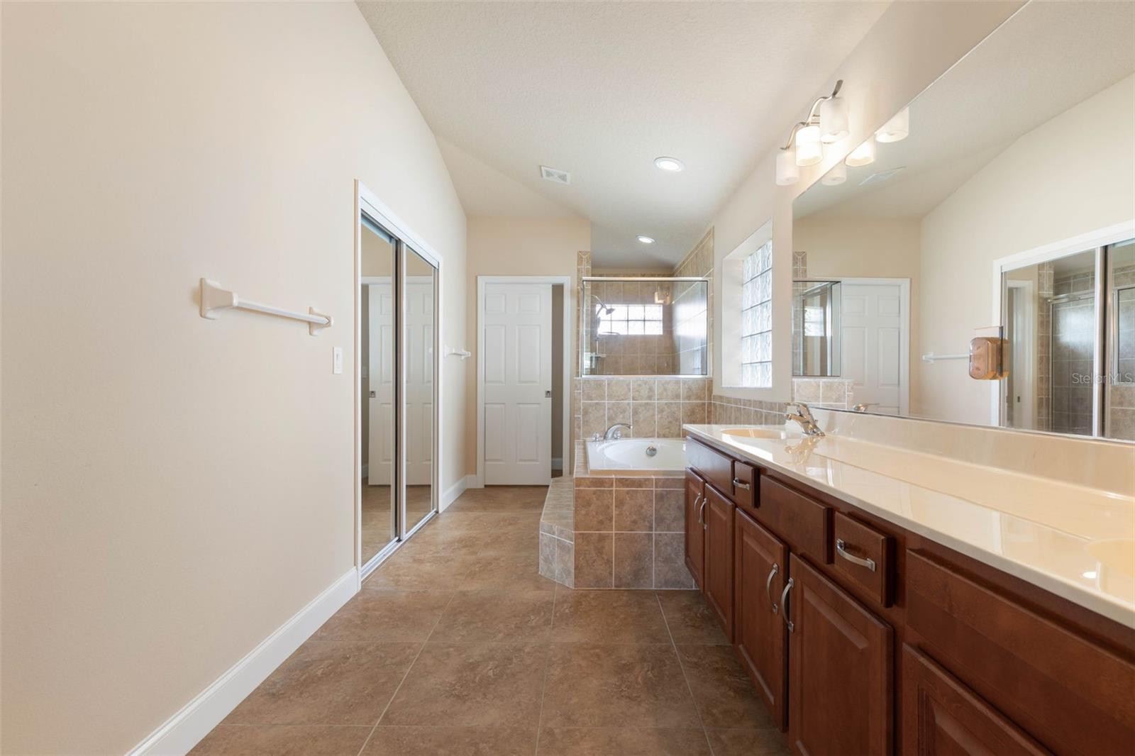Townhouse at 7 FLINT HILL LN, PALM COAST, photo 23 of 62